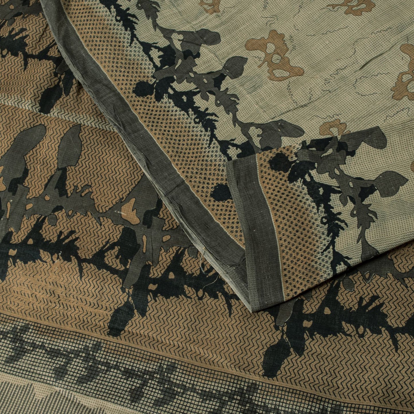 Sanskriti Vintage Saree Beige Pure Cotton Abstract Print Sari 5+YD Craft Fabric