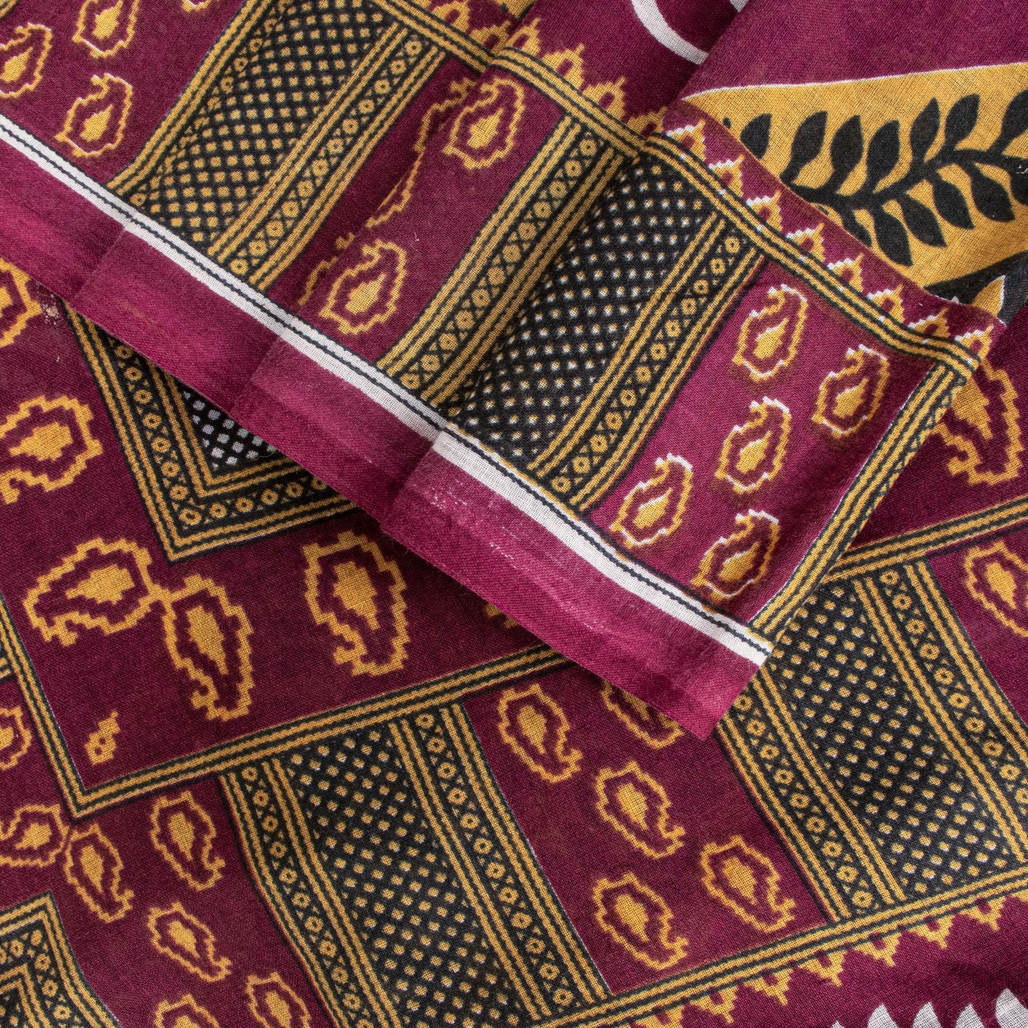 Sanskriti Vintage Dark Red Soft Pure Cotton Saree Leaf Printed Sari 5+YD Fabric
