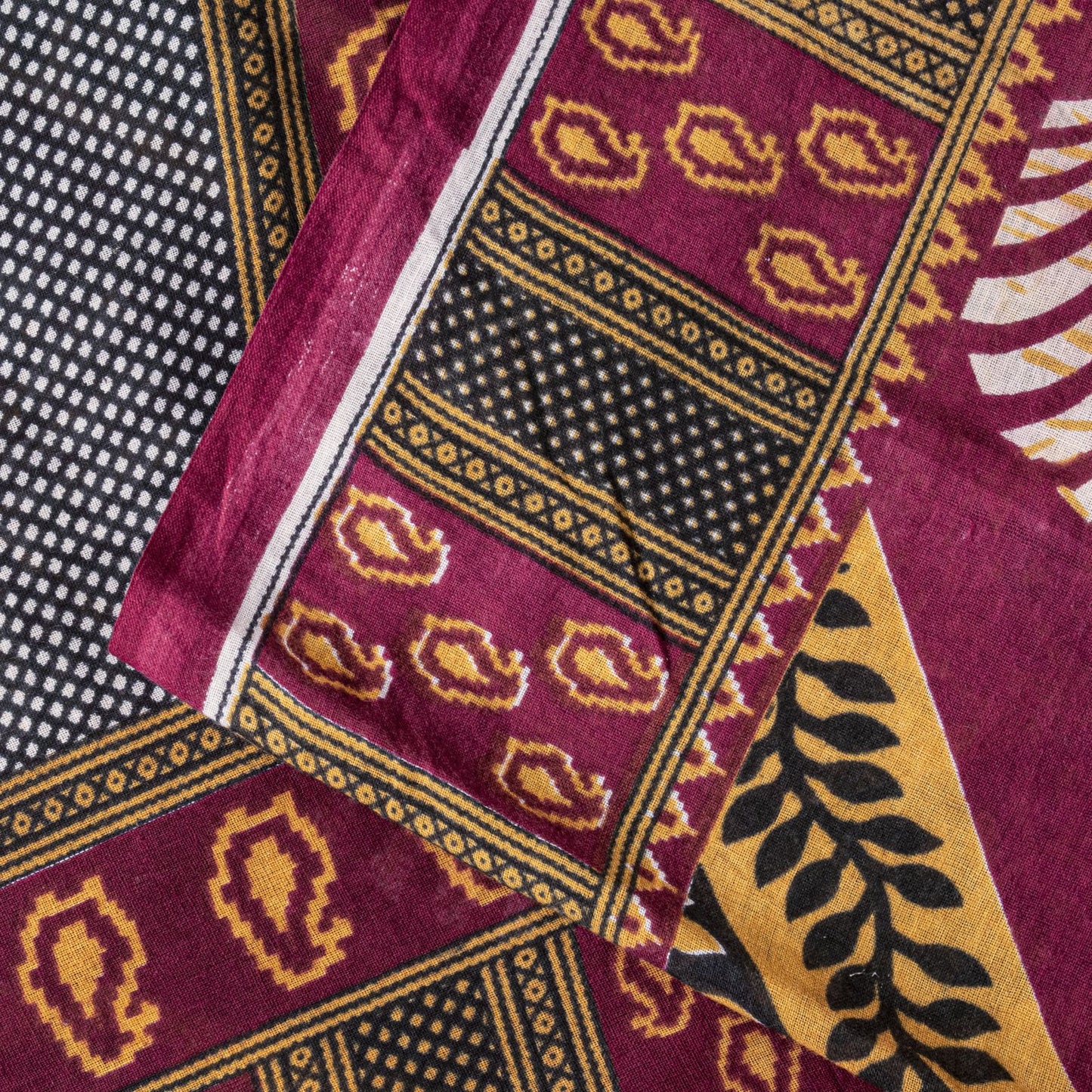 Sanskriti Vintage Dark Red Soft Pure Cotton Saree Leaf Printed Sari 5+YD Fabric