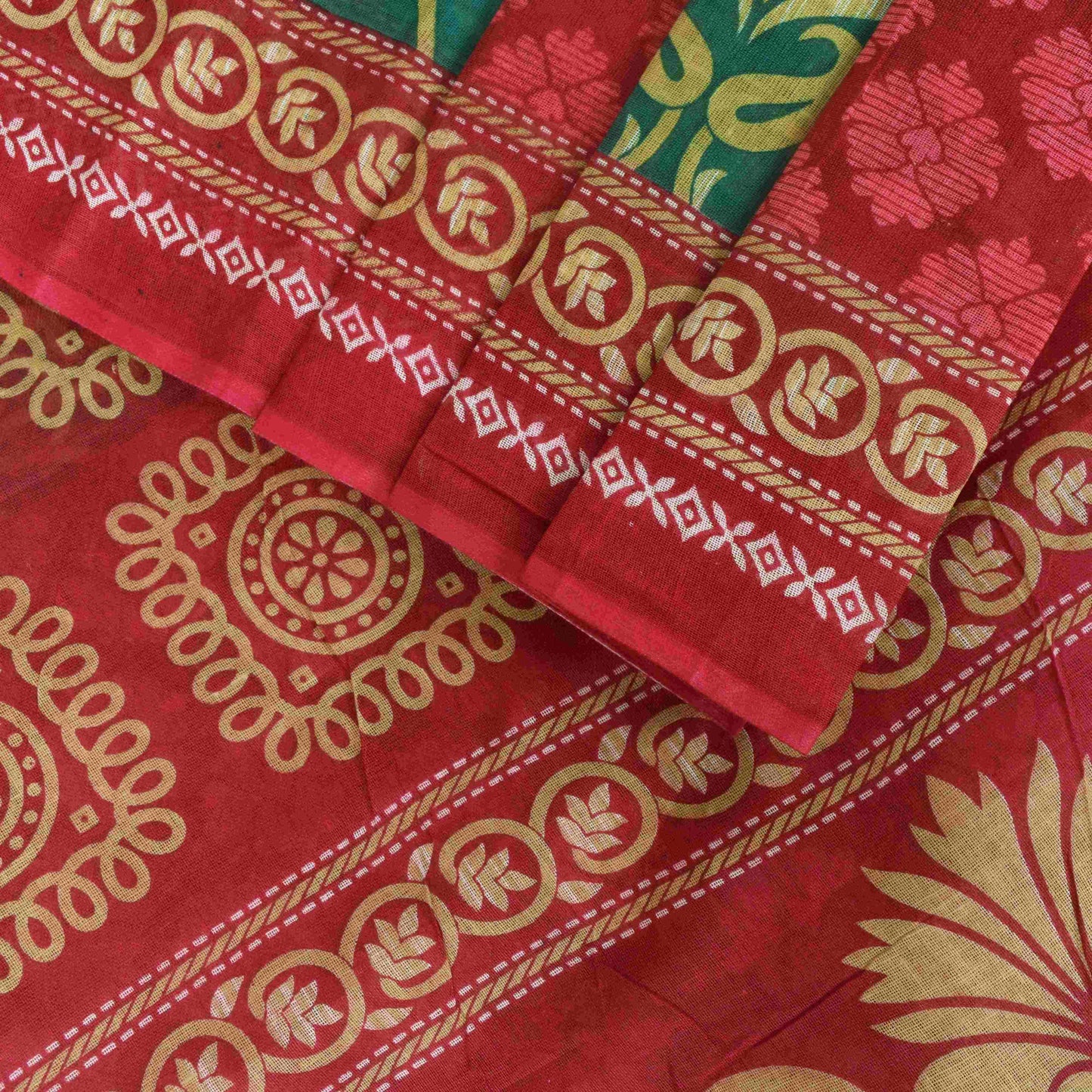 Sanskriti Vintage Saree Red-Green Pure Cotton Floral Rotary Printed Sari 5.5 Yd