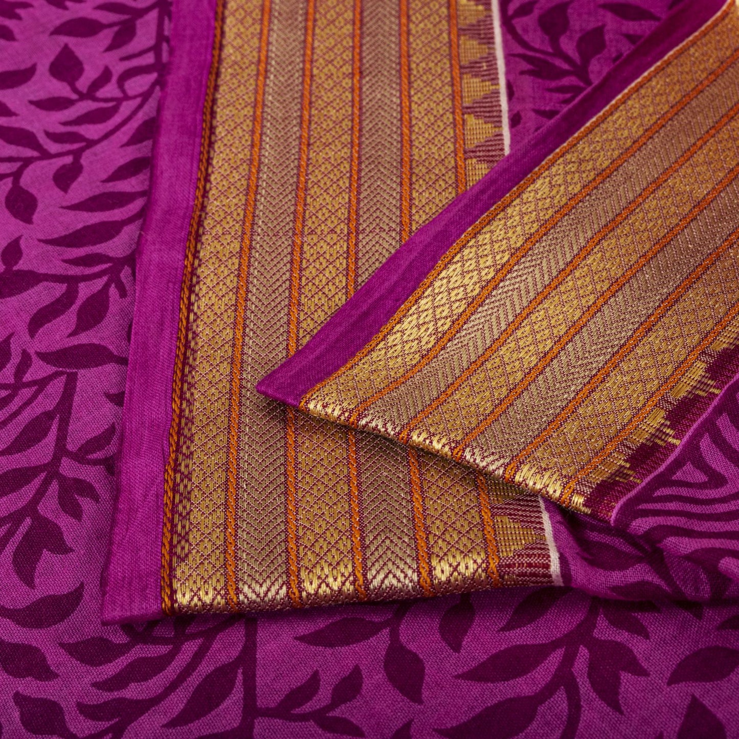 Sanskriti Vintage Purple 100% Pure Cotton Saree Floral Printed 5+Yard CraftSari