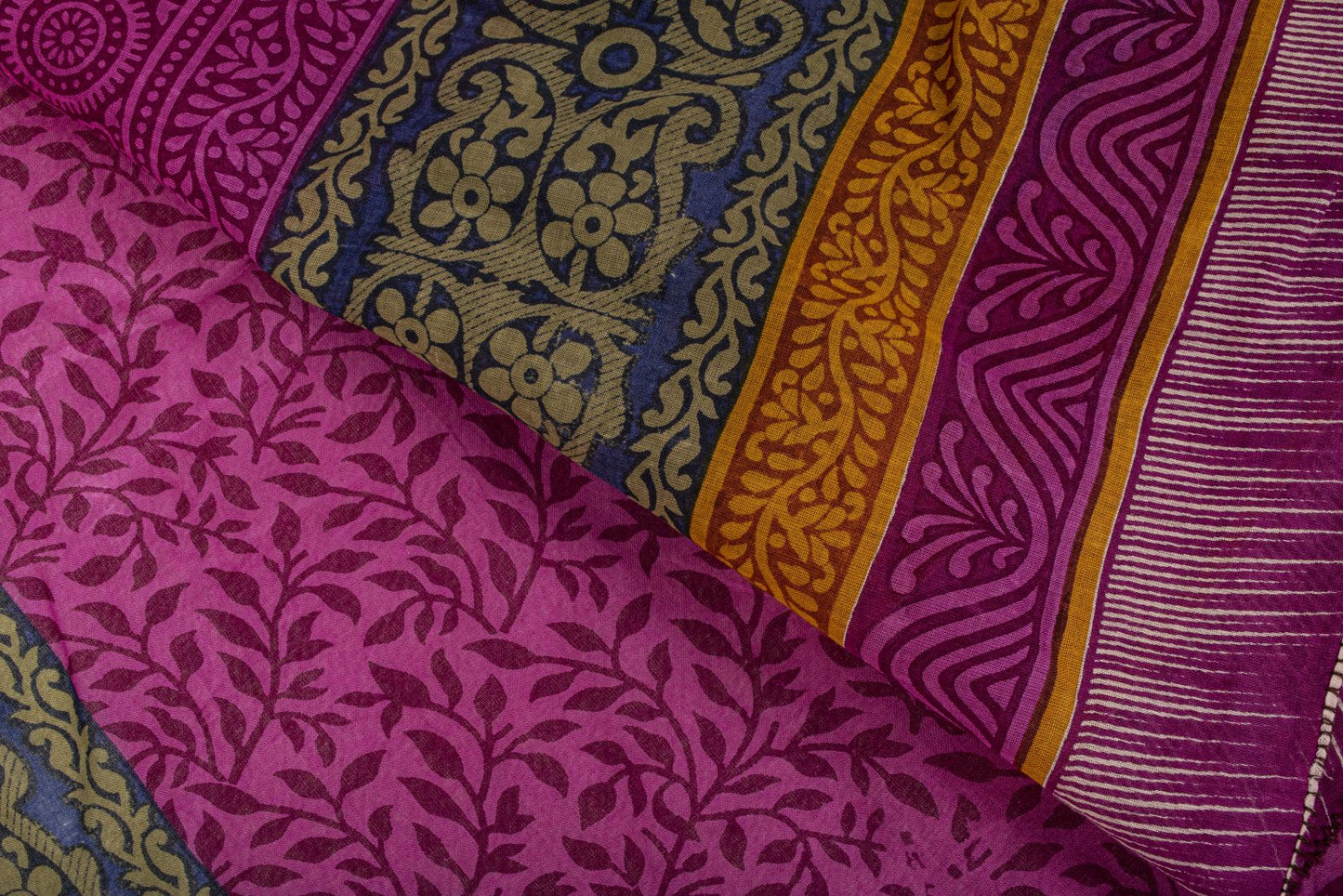 Sanskriti Vintage Purple 100% Pure Cotton Saree Floral Printed 5+Yard CraftSari