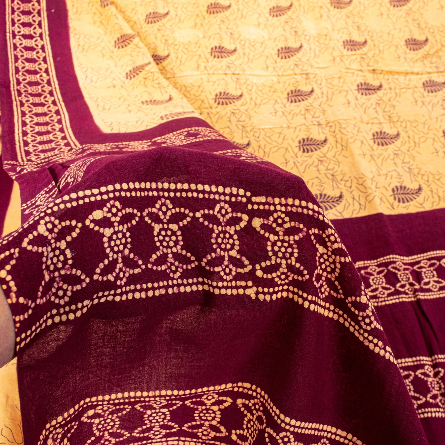 Sanskriti Vintage Soft Cream-Purple Pure Cotton Saree Batik Work Sari 5.5 yard