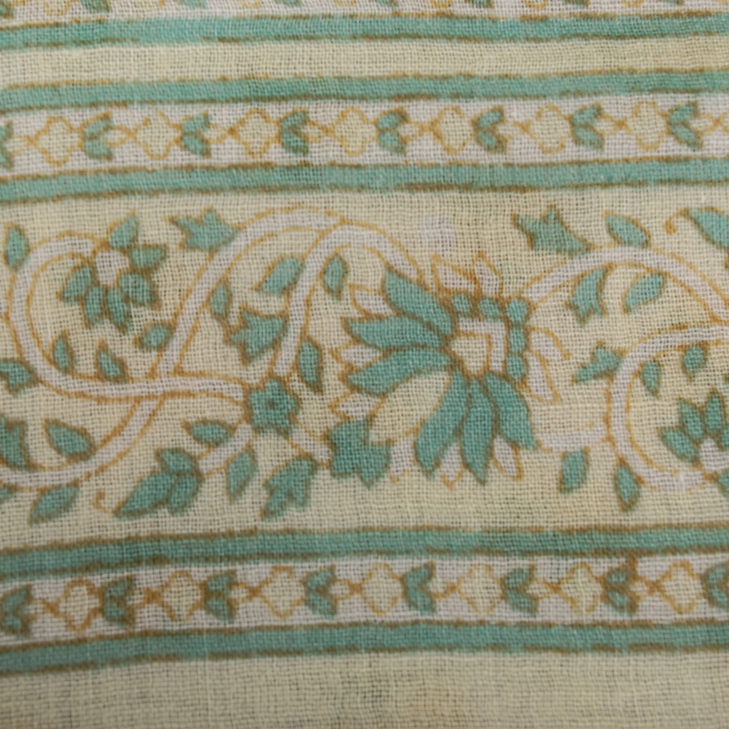 Sanskriti Vintage Cream Pure Cotton Saree Floral Block Print Sari 5+Yard Fabric