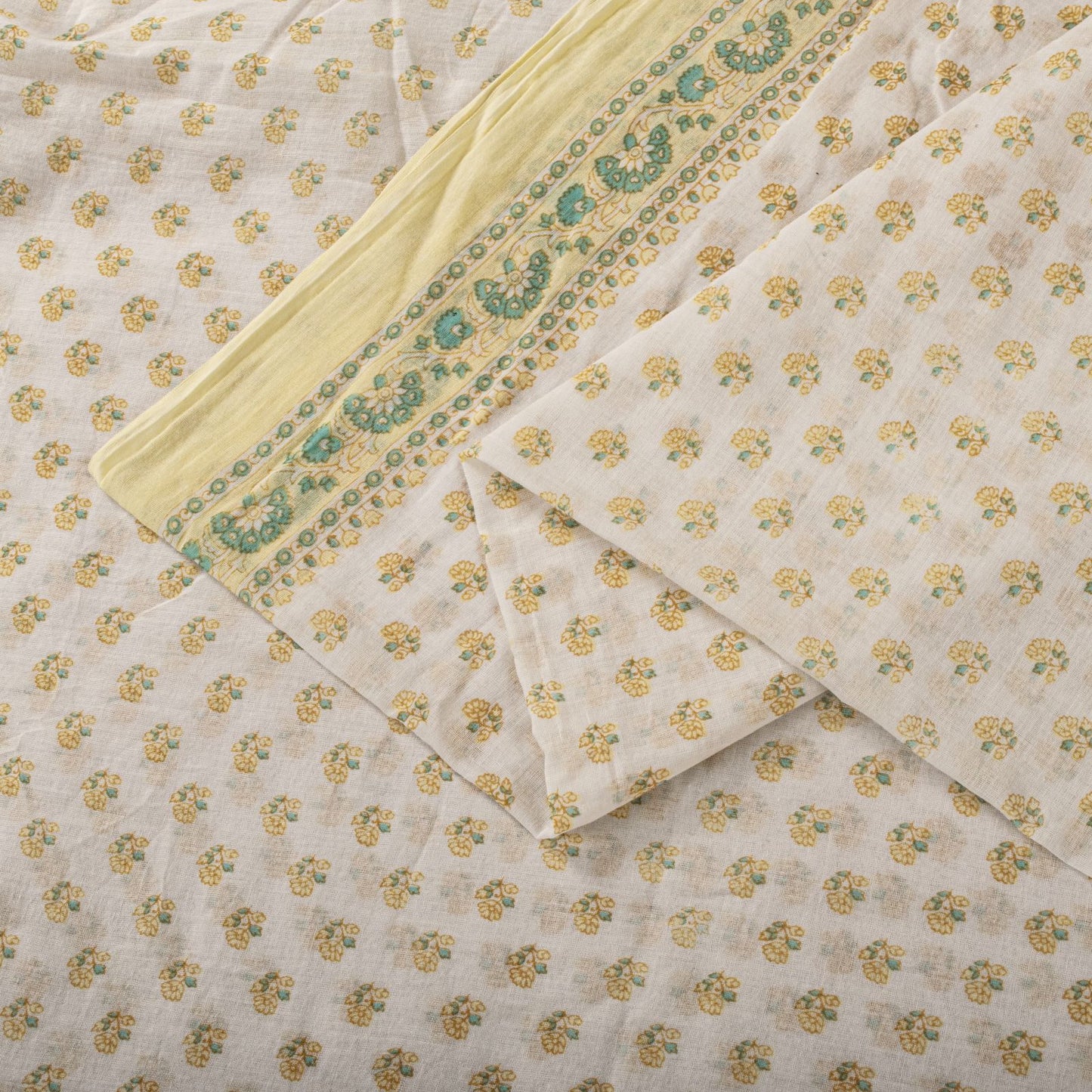 Sanskriti Vintage Cream Pure Cotton Saree Floral Block Print Sari 5+Yard Fabric