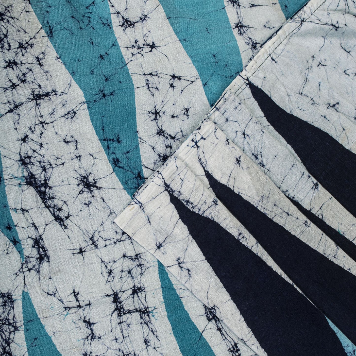 Sanskriti Vintage Blue Pure Cotton Saree Batik Work Sari 5+Yard Craft Fabric