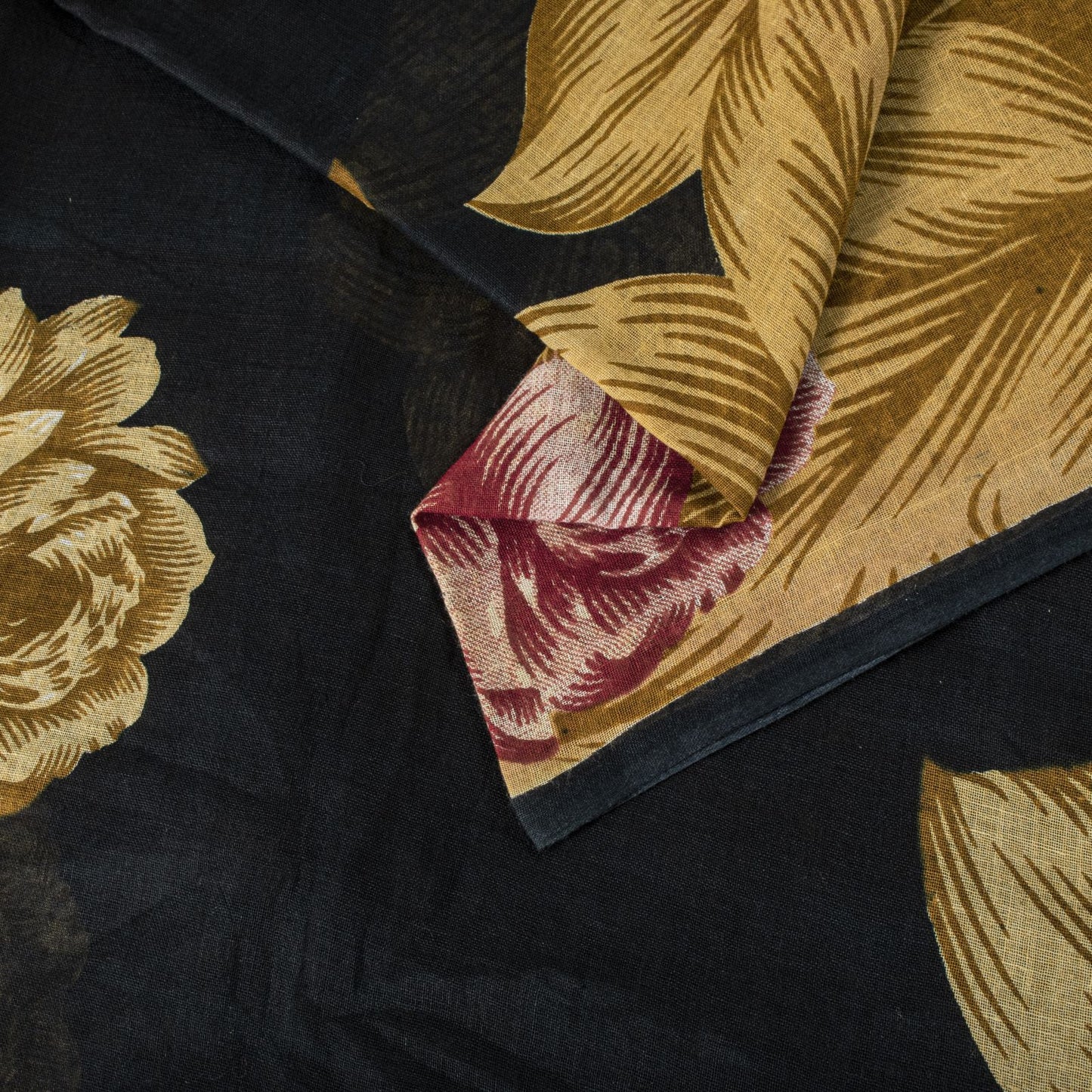 Sanskriti Vintage Saree Black Pure Cotton Digital Print Floral Sari 5+YD Fabric