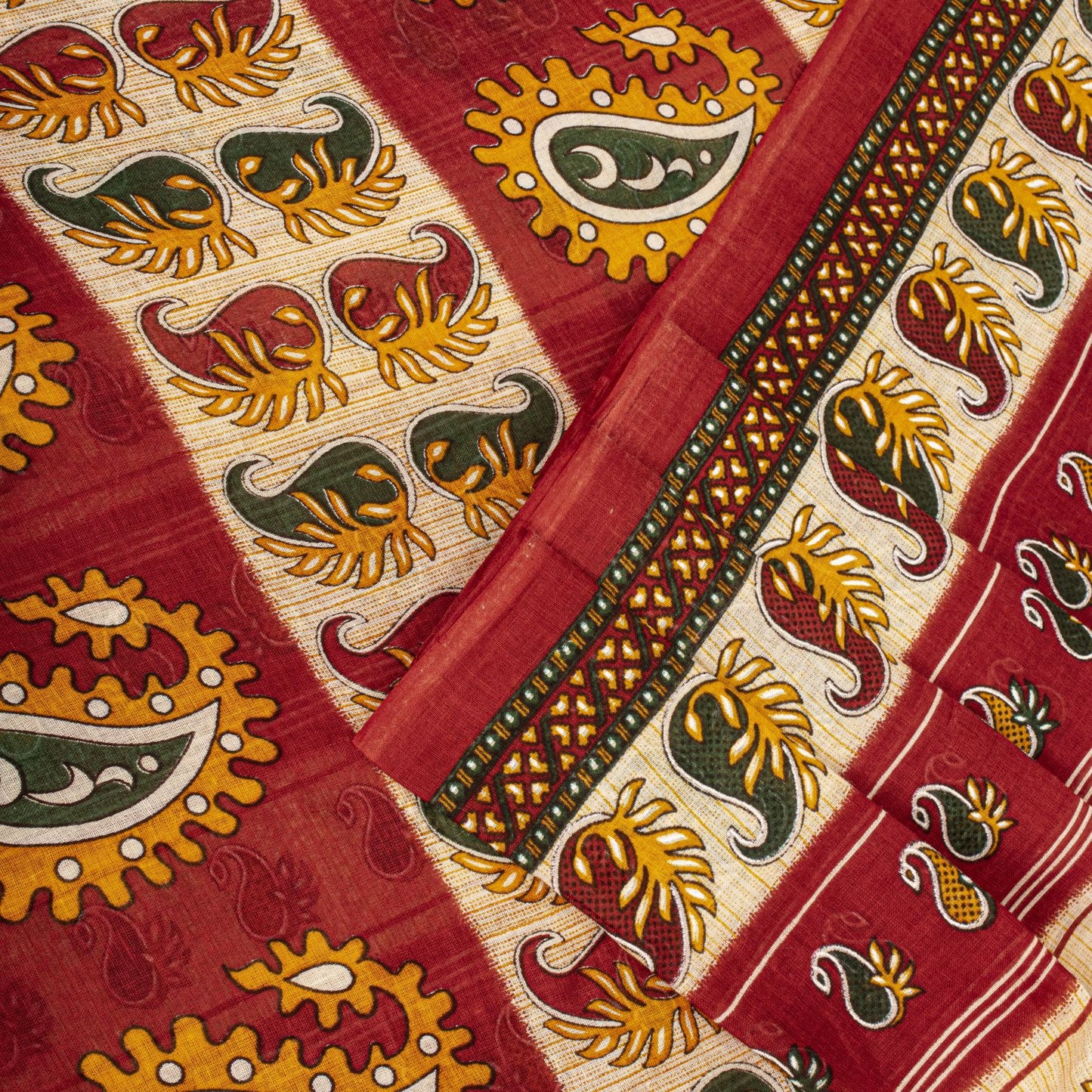 Sanskriti Vintage Saree Red Pure Cotton Paisley Printed Sari Craft Fabric 5+Yard