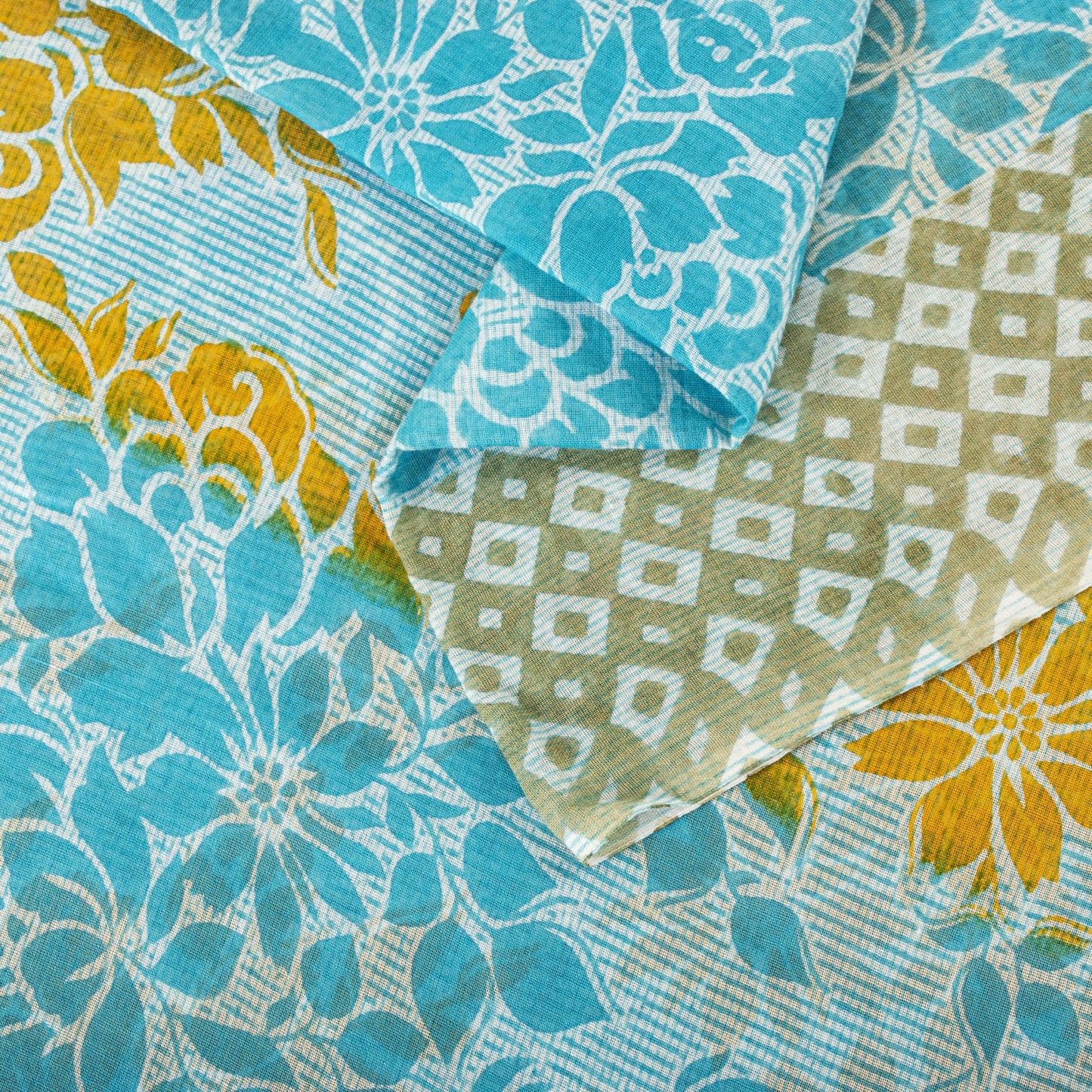 Sanskriti Vintage Saree Blue Pure Cotton Geometric Printed Sari Fabric 5+Yard