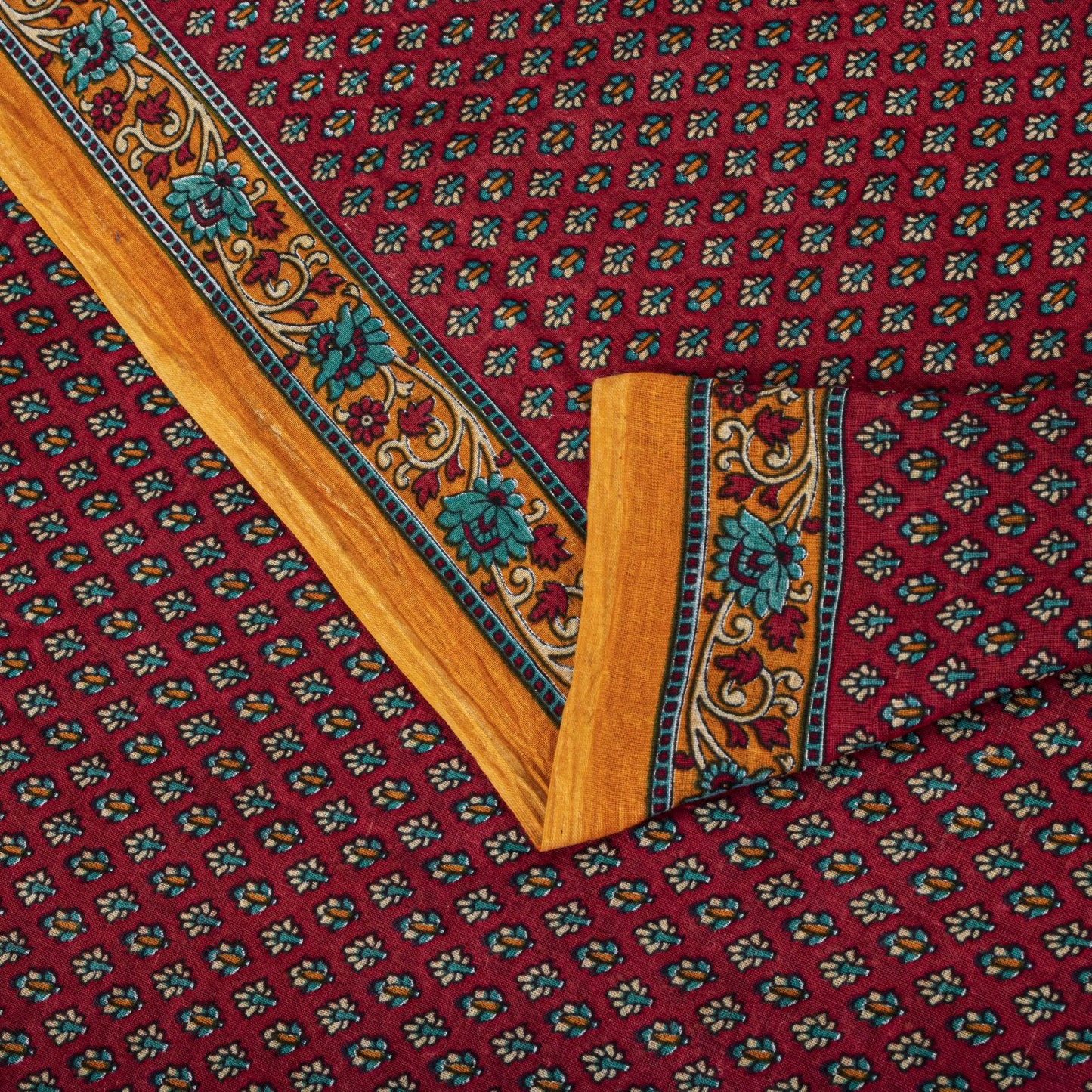 Sanskriti Vintage Saree Maroon 100% Pure Cotton Floral Printed Craft Fabric 5+Yard Sari