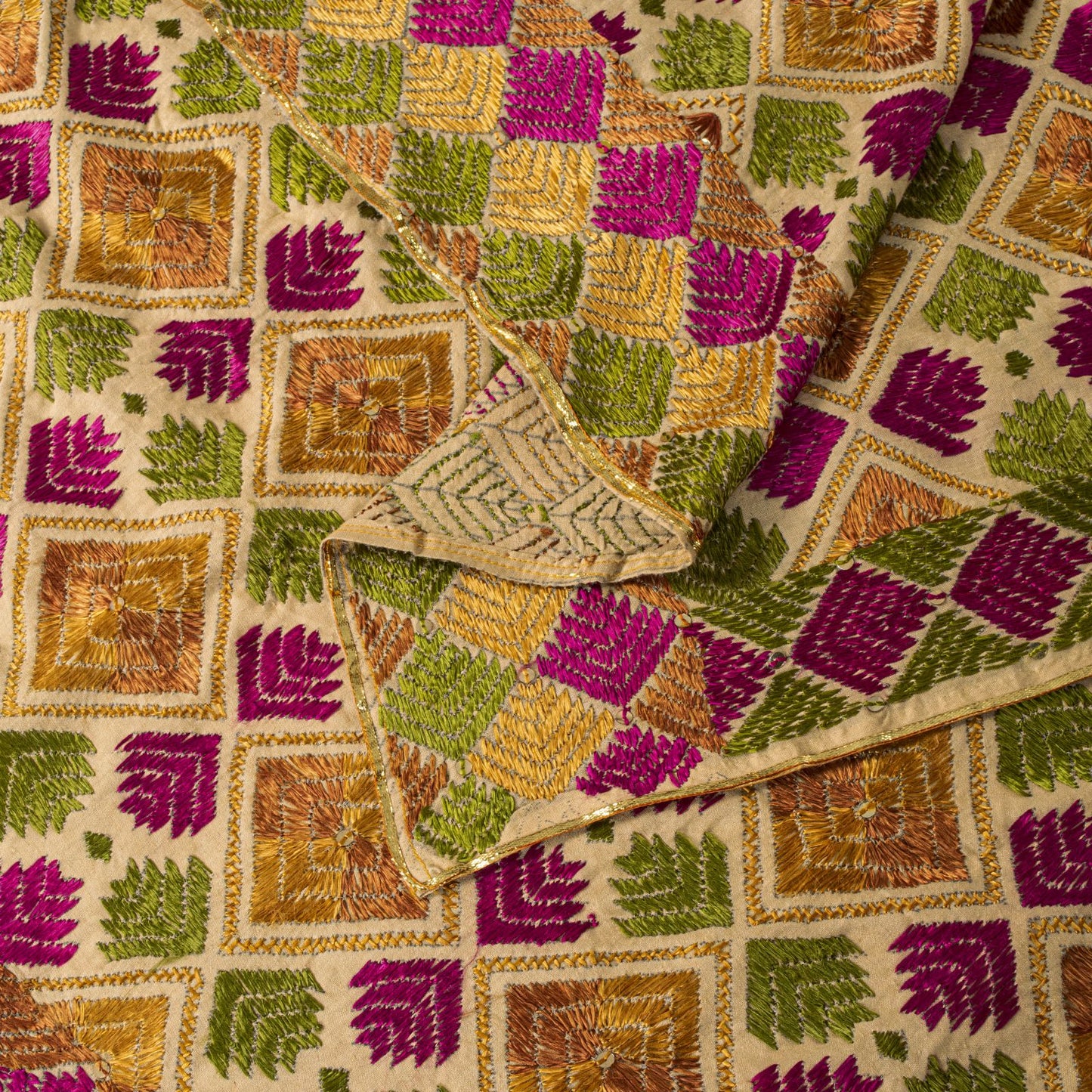 Sanskriti New Cream Bagh Phulkari Dupatta/Stole Blend Cotton Hand Embroidered