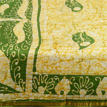 Load image into Gallery viewer, Sanskriti Vintage Sarees Cream/Green Batik Printed Pure Silk Sari Craft Fabric
