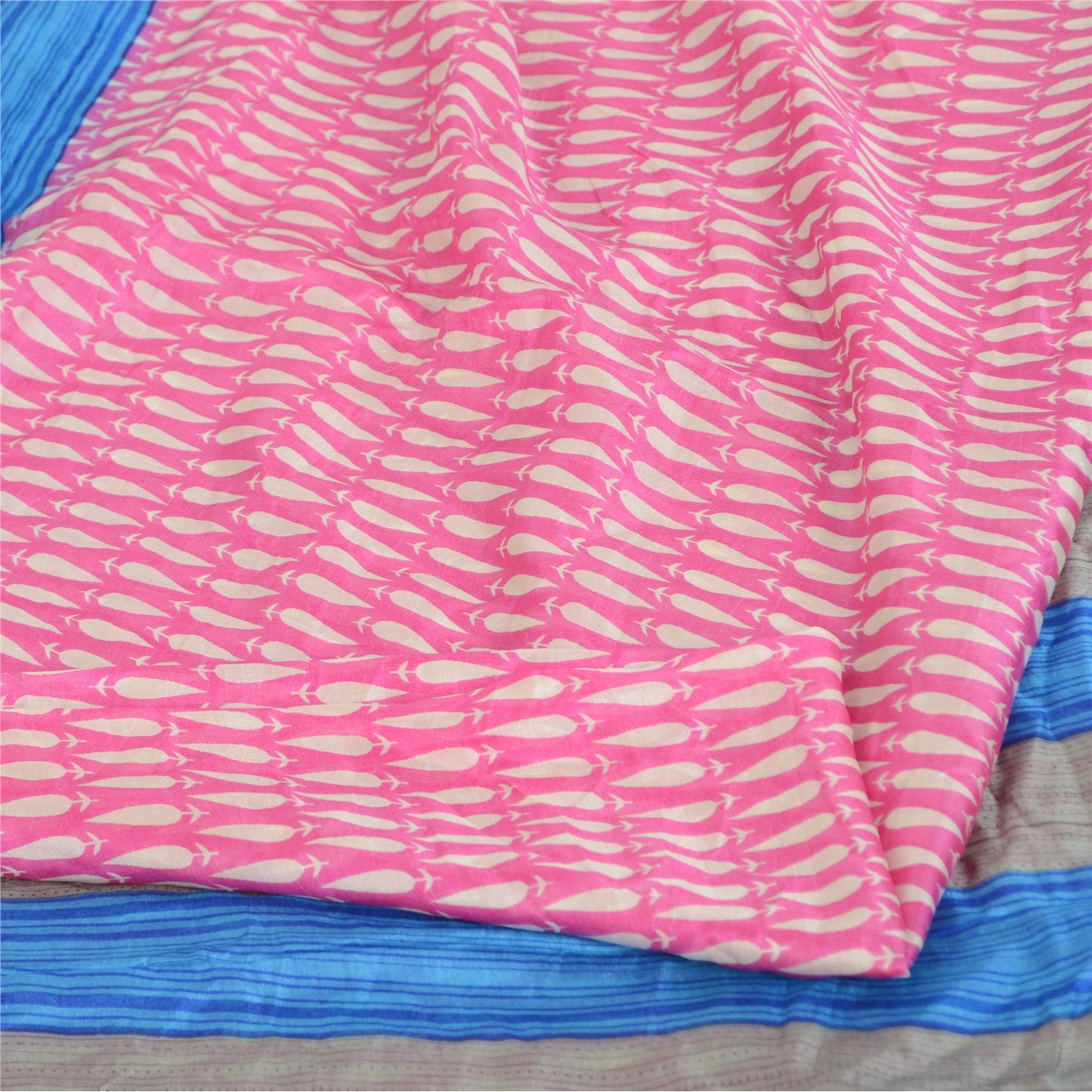 Sanskriti Vintage Sarees Pink Quilting Felting Craft Sustainable Fabric Pure Silk Print Sari