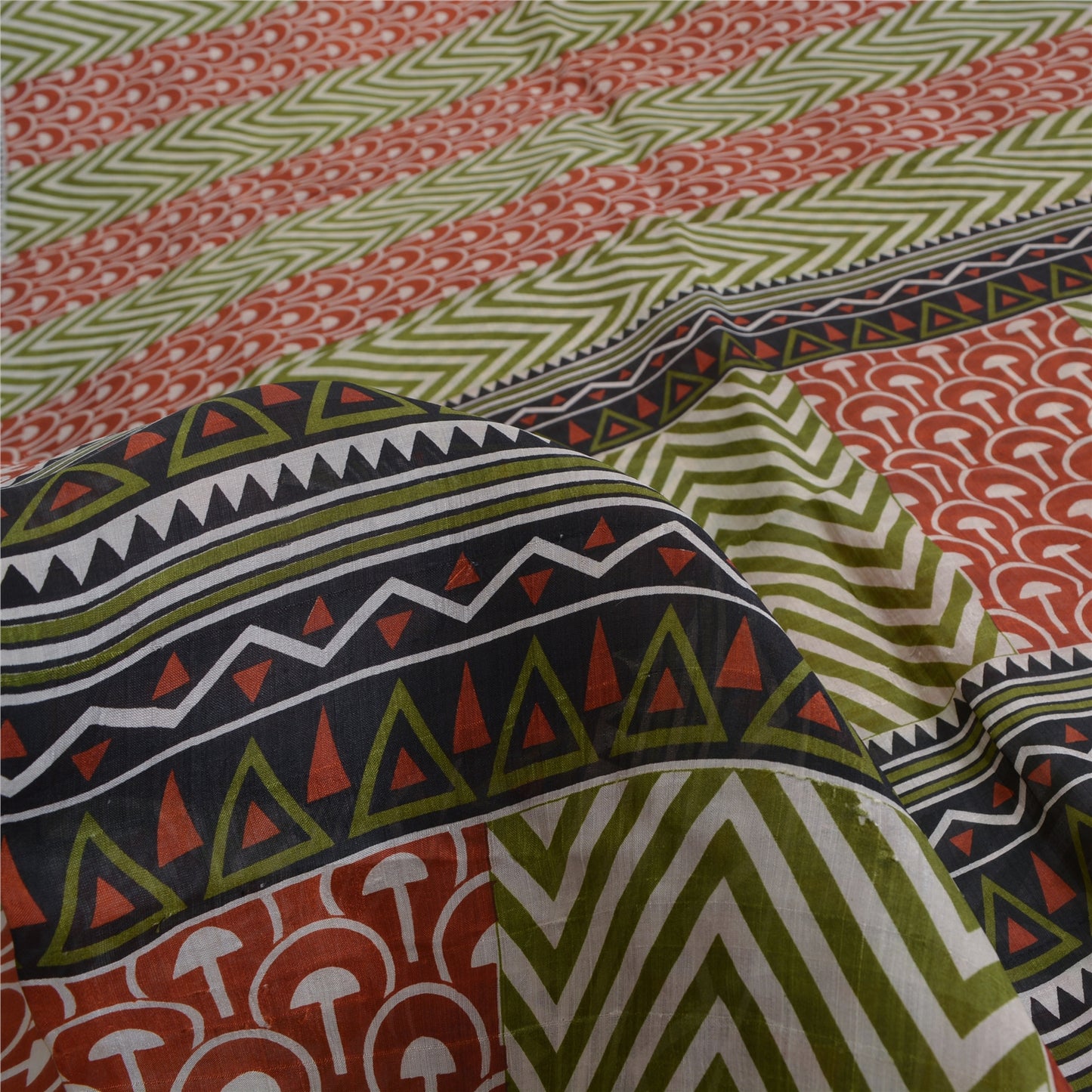 Sanskriti Vintage Sarees Green/Red Pure Silk Geometric Printed Sari Craft Sustainable Fabric
