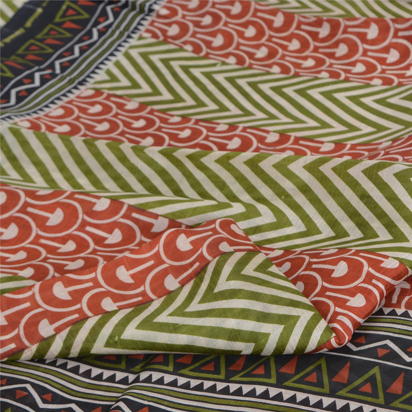 Sanskriti Vintage Sarees Green/Red Pure Silk Geometric Printed Sari Craft Sustainable Fabric
