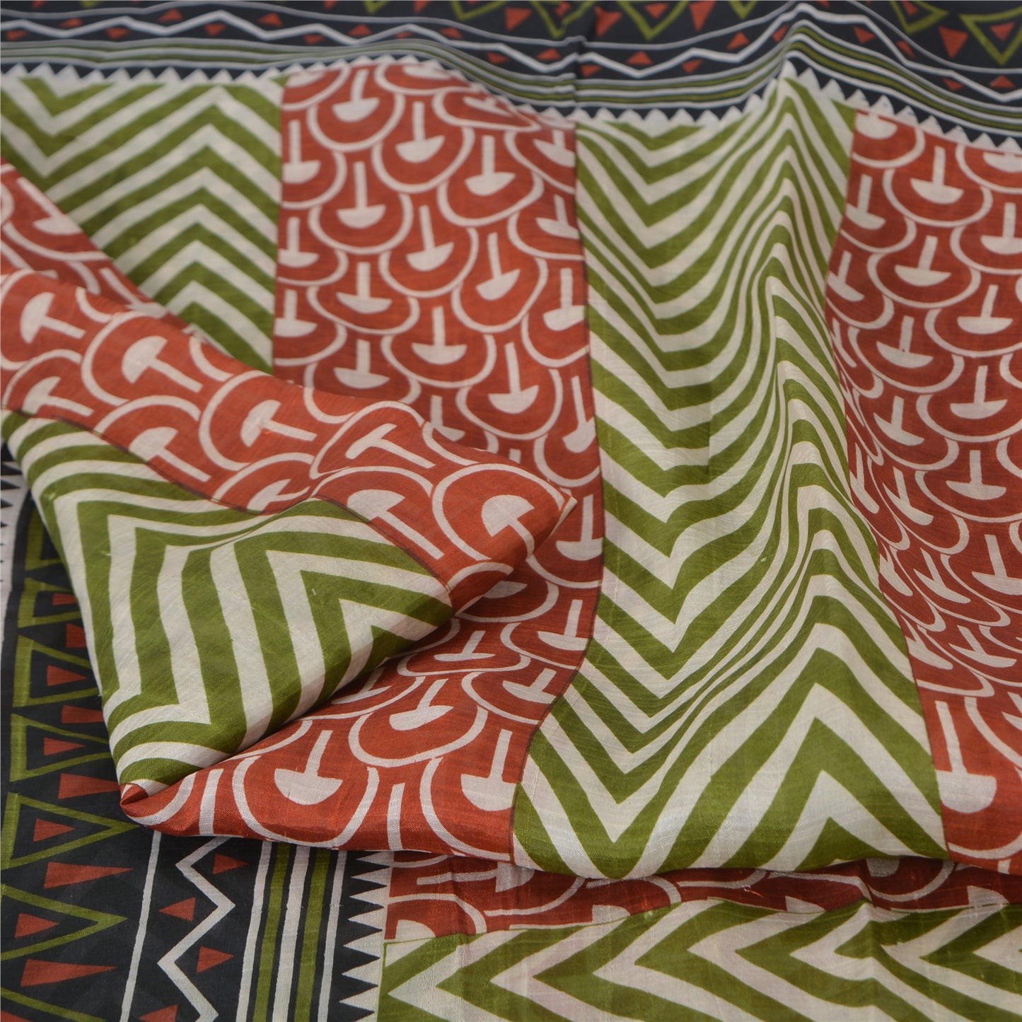 Sanskriti Vintage Sarees Green/Red Pure Silk Geometric Printed Sari Craft Sustainable Fabric