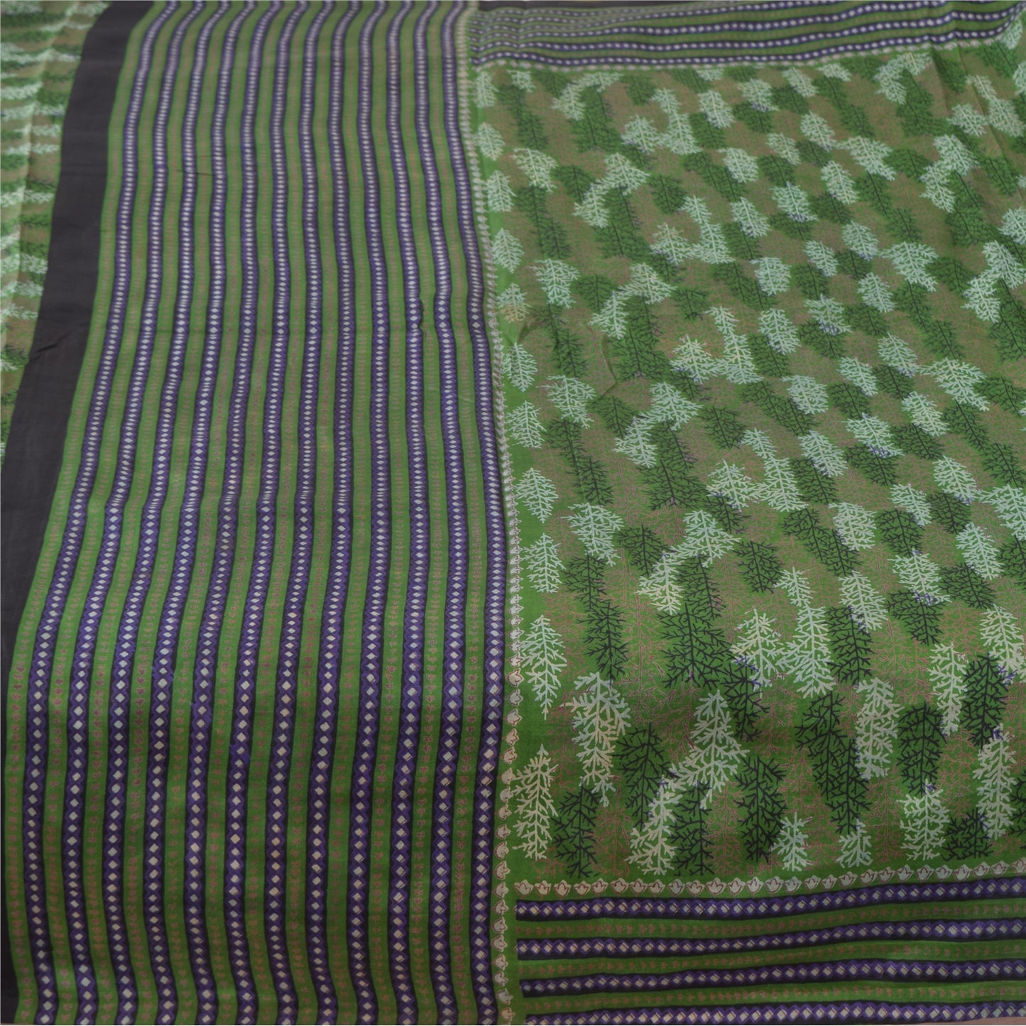 Sanskriti Vintage Sarees Green Indian Pure Silk Printed Sari 5yd Craft Sustainable Fabric