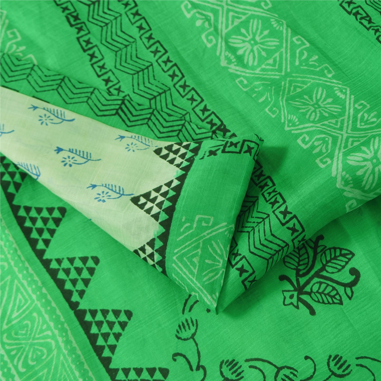 Sanskriti Vintage Sarees Green & Ivory Pure Silk Printed Sari 5+yd Craft Sustainable Fabric