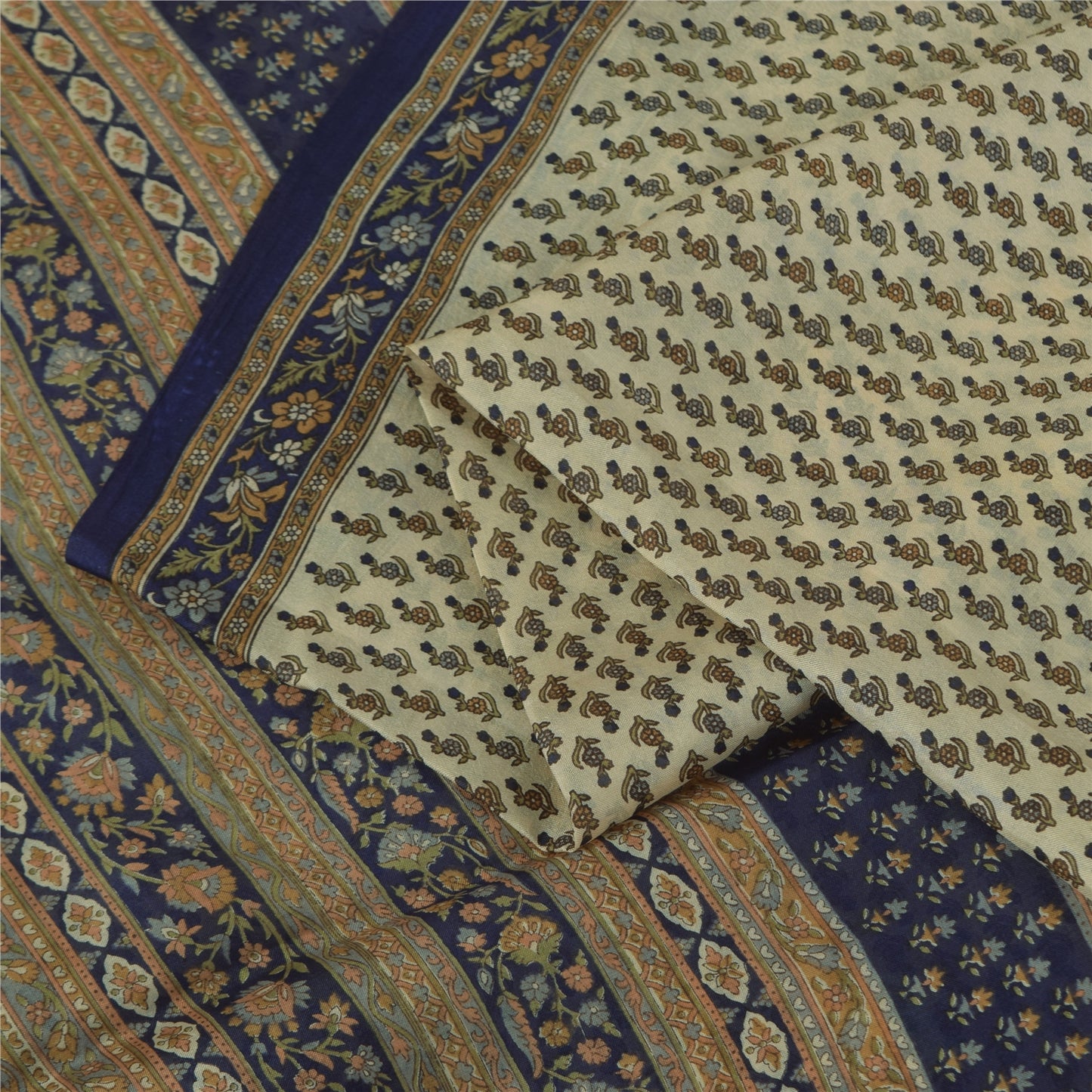 Sanskriti Vintage Sarees Cremefarvede Indiske Ren Silke Trykte Sari 5+ yard Håndværksstof