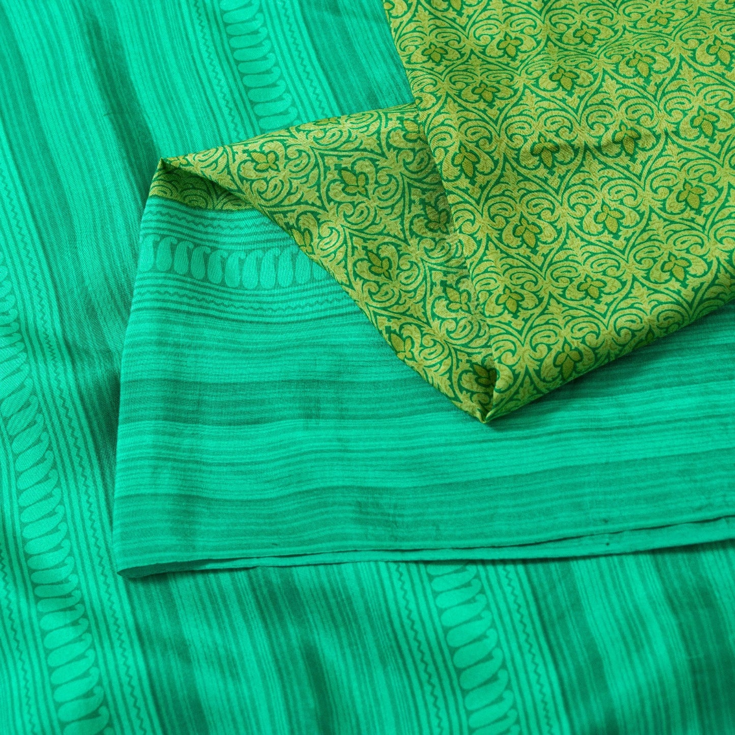 Sanskriti Vintage Sarees Green Pure Silk Paisley Printed Sari 5+yd Craft Fabric