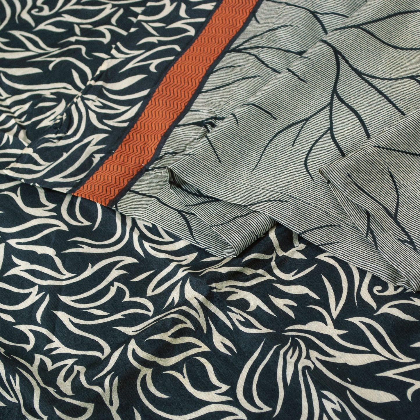 Sanskriti Vintage Sarees Ivory & Black Pure Silk Stem Print 5+YD Sari Bohemian