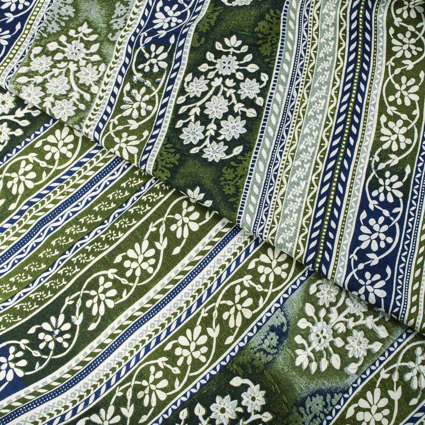 Sanskriti Vintage Gray Pure Silk Saree Floral Print Tie Dye 5+Yard Craft Fabric