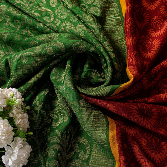 Sanskriti Vintage Red-Green Sari Soft Pure Silk Floral Print & Woven Saree 5.5Yd