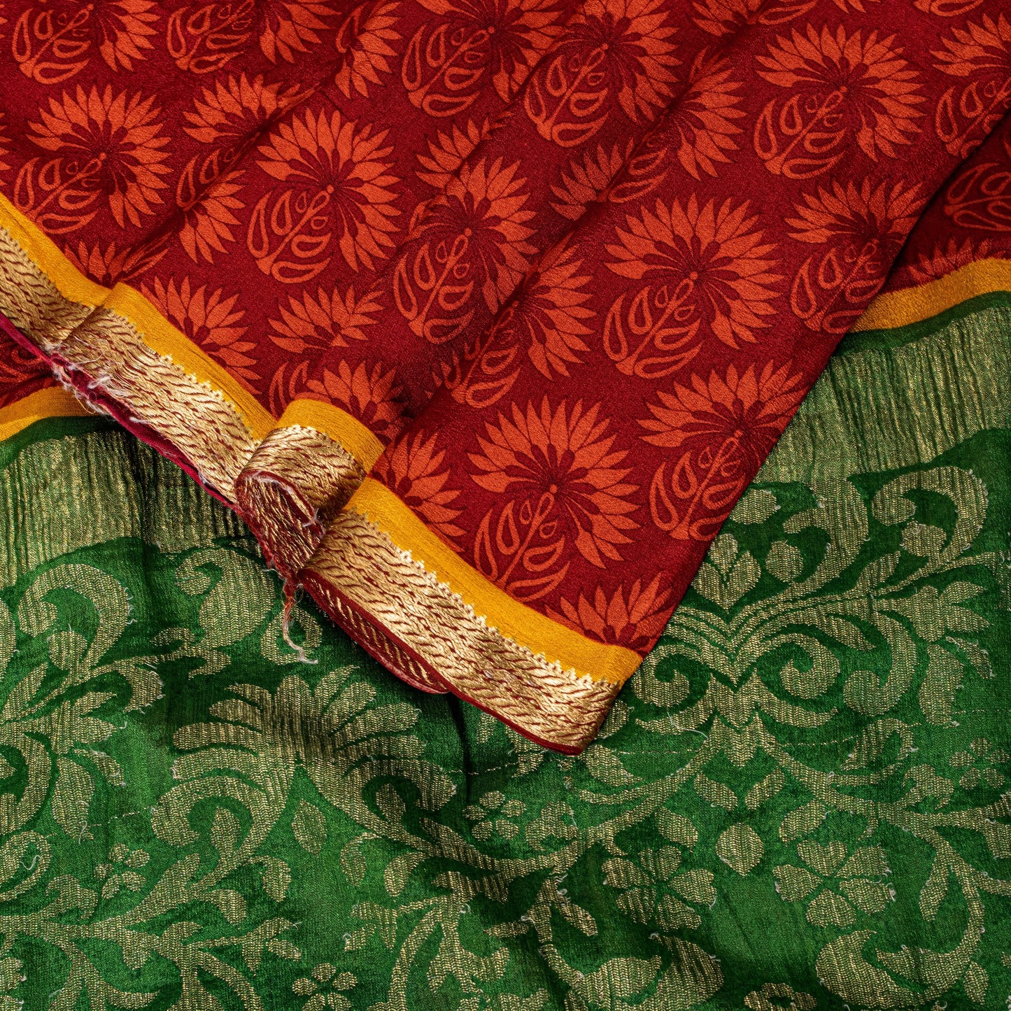 Sanskriti Vintage Red-Green Sari Soft Pure Silk Floral Print & Woven Saree 5.5Yd