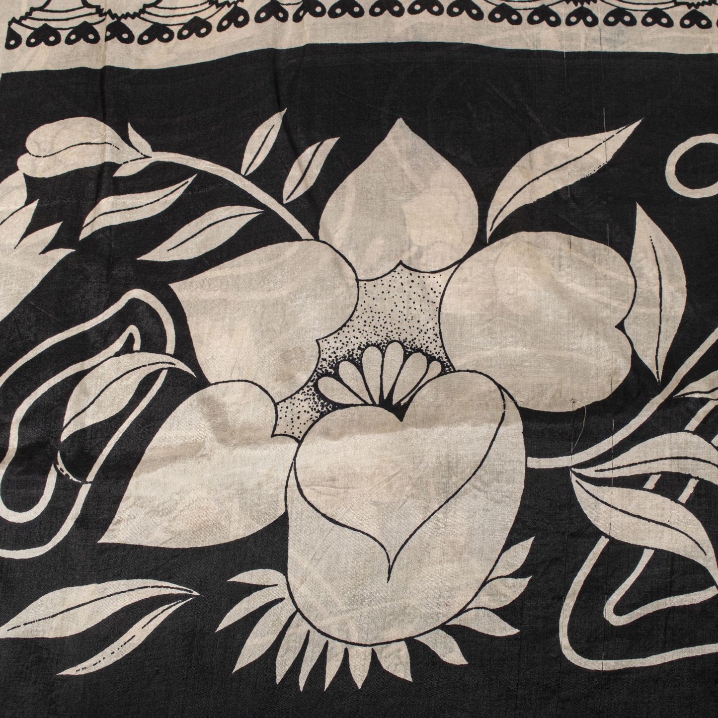 Sanskriti Vintage Black Pure Silk Saree Floral Print Sari 6.5 Yard Fabric Craft
