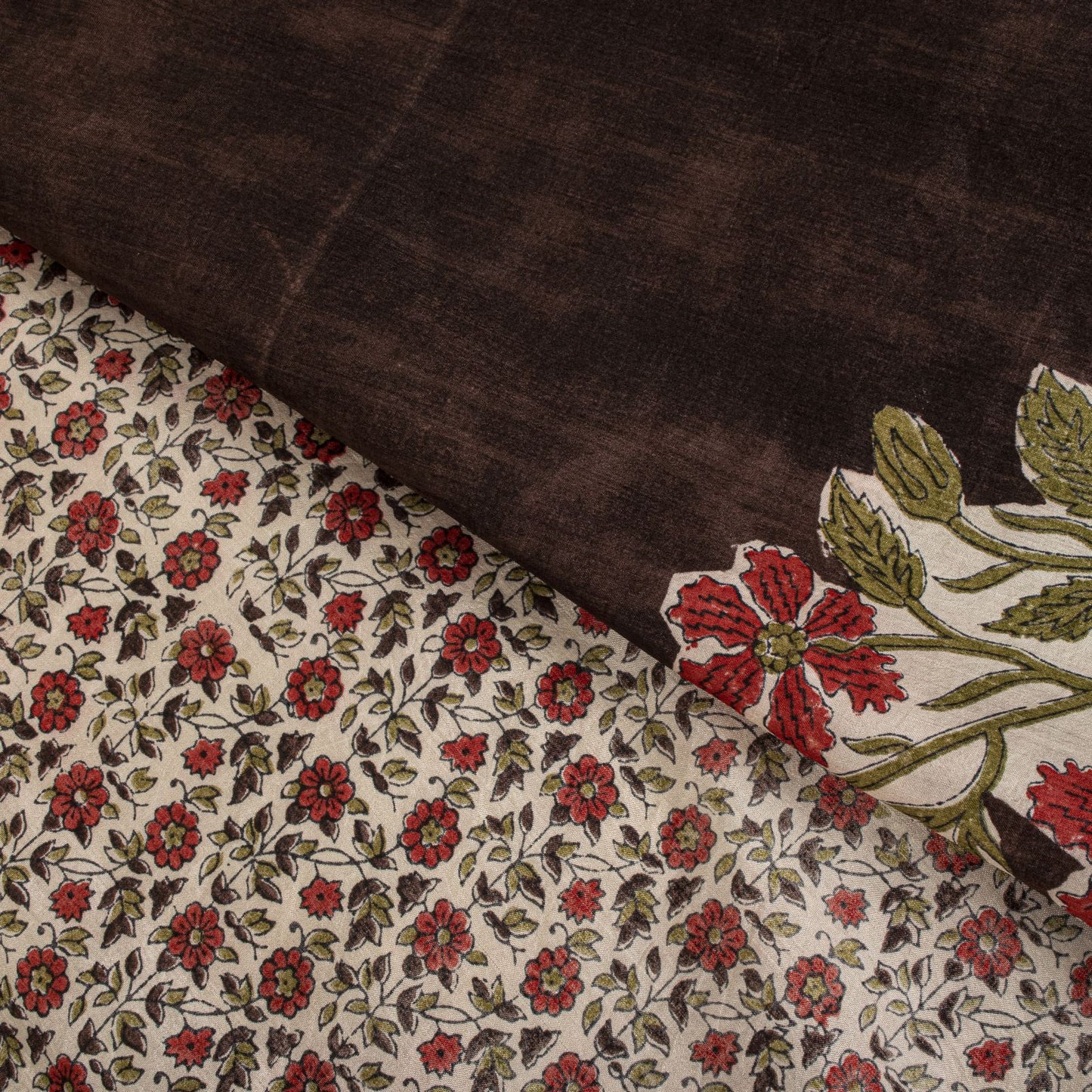Sanskriti Vintage Saree White-Red Soft Pure Silk Floral Print Sari 5.5+Yd Fabric