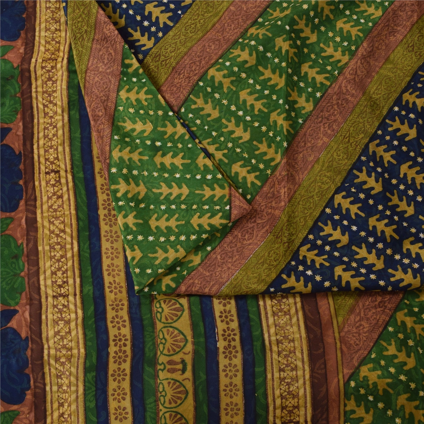 Sanskriti Vintage Indian Sari 100% Pure Crepe Silk Sarees Printed Craft Fabric