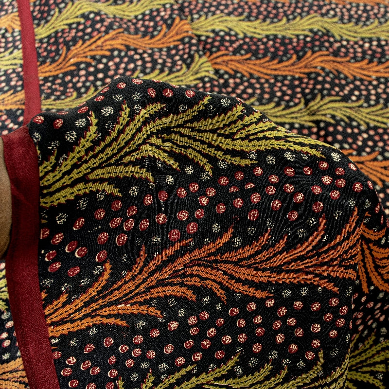 Sanskriti Vintage Sarees Indian Black Pure Crepe Silk Printed Sari Craft Sustainable Fabric