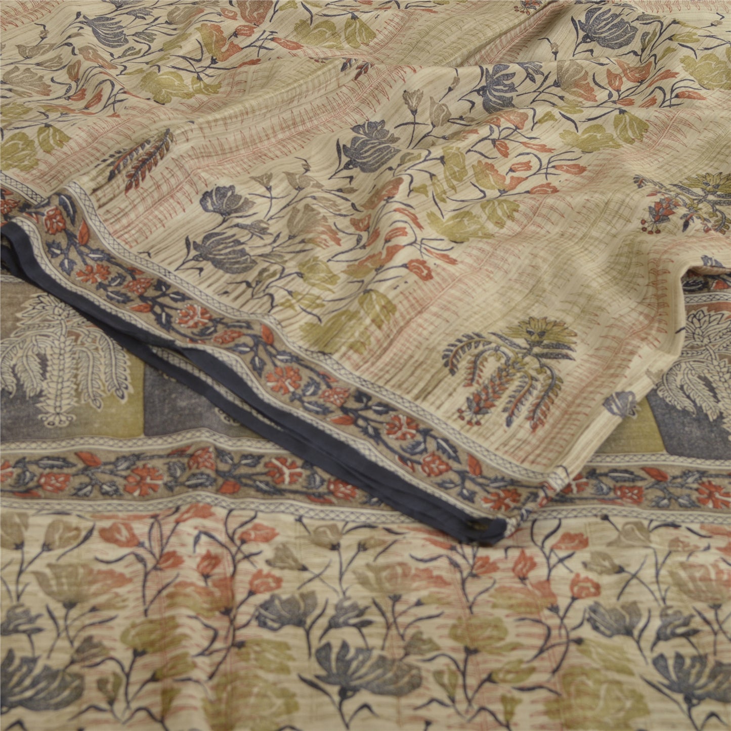 Sanskriti Vintage Sarees Ivory Pure Crepe Silk Printed Sari Floral Craft Sustainable Fabric