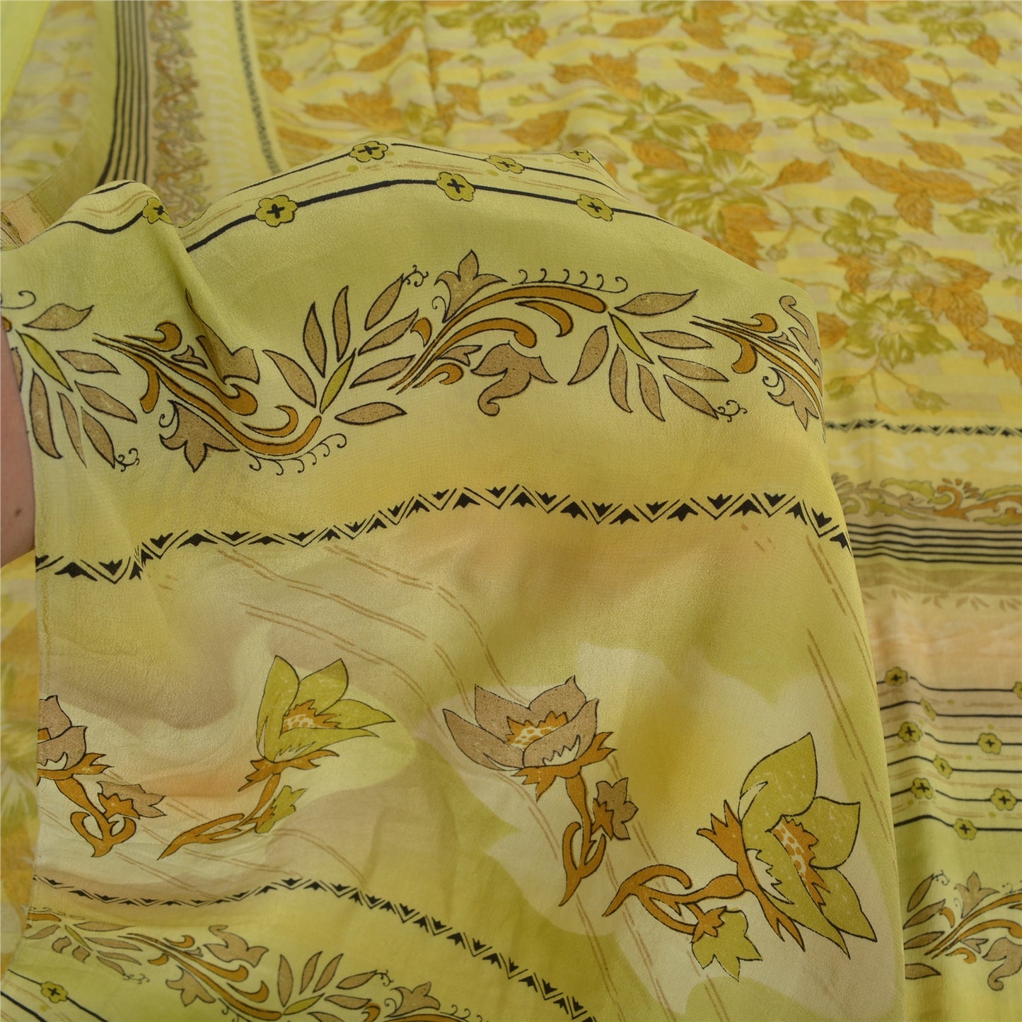 Sanskriti Vintage Sarees Green Pure Crepe Silk Printed Sari Floral Craft Sustainable Fabric