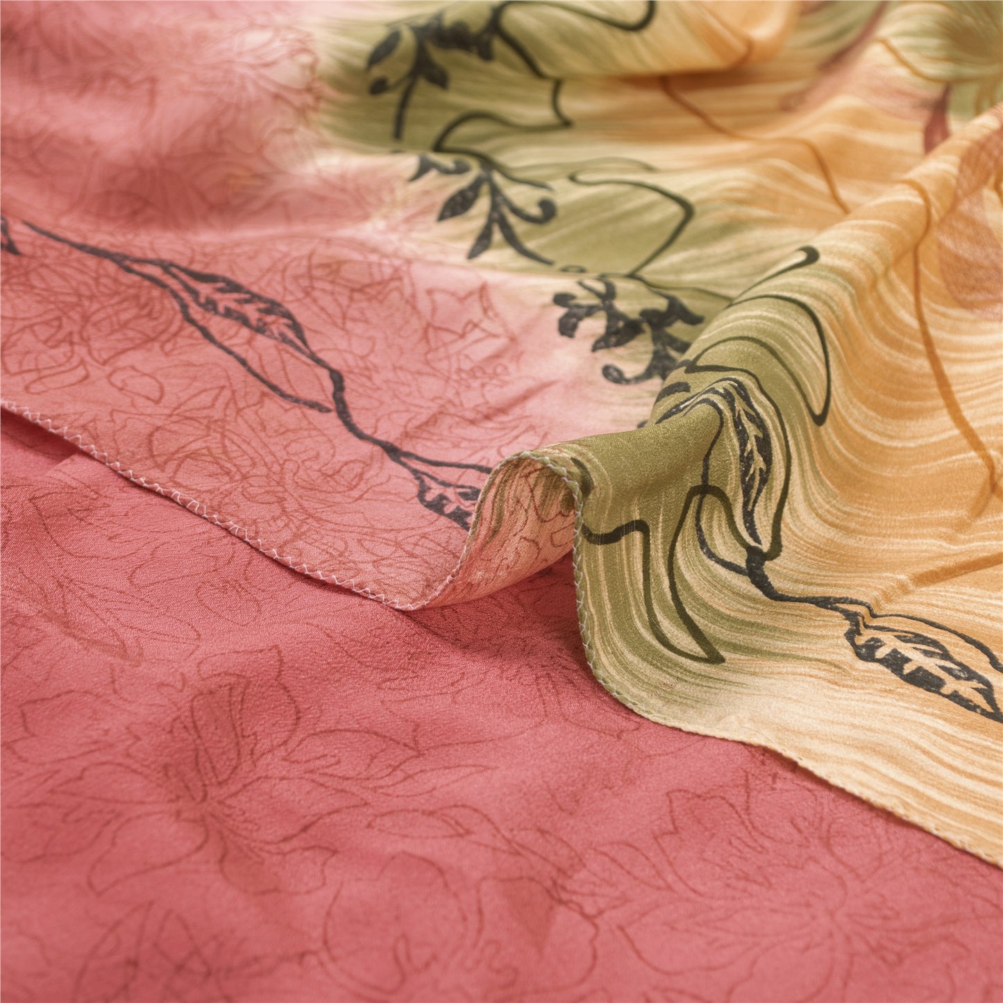Sanskriti Vintage Saree Pink 100% Pure Crepe Silk Floral Printed Sari 5.5+Yd Craft Fabric Create Dresses, Kaftan, Skirt, Tops, Projects