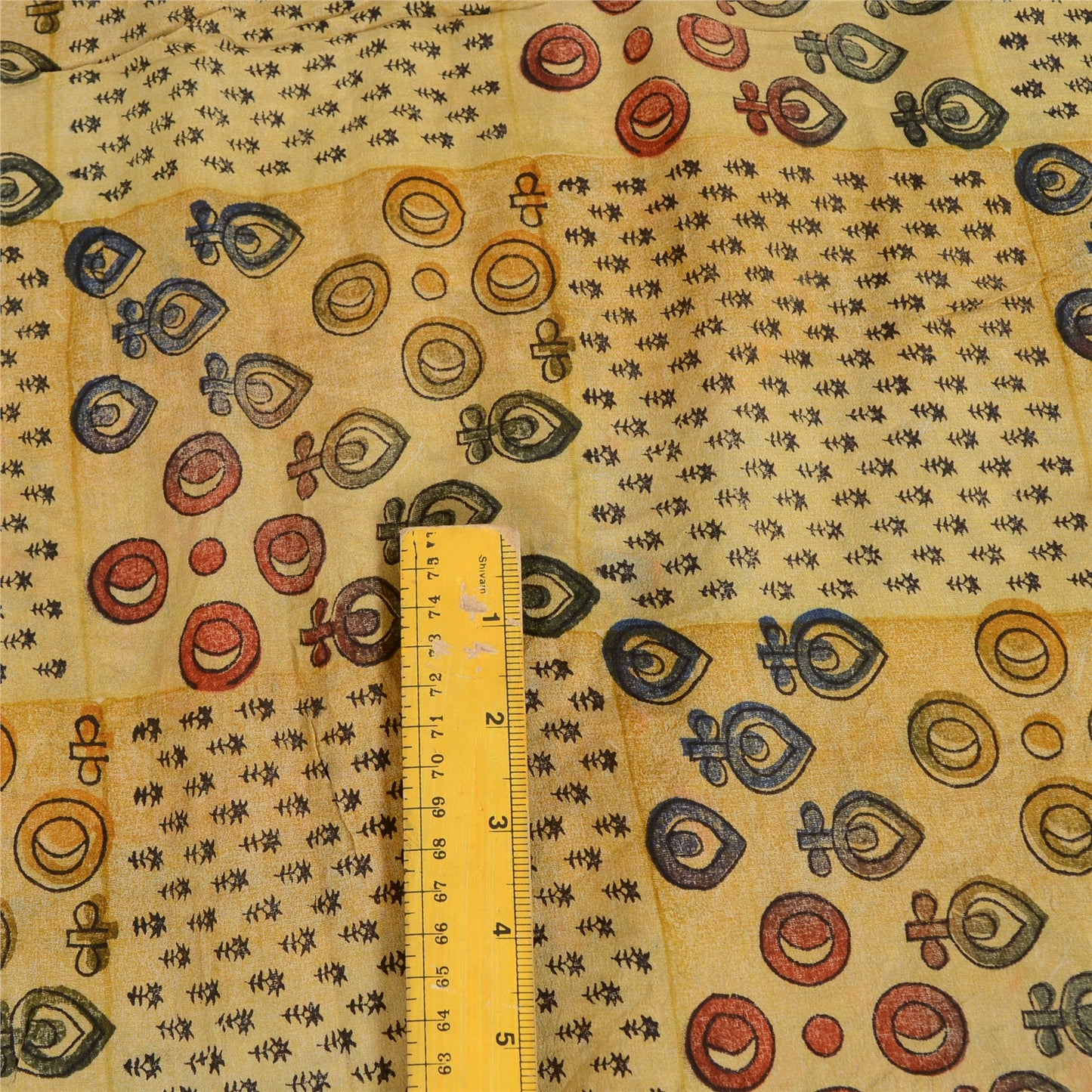 Sanskriti Vintage Sarees Pale Cream Pure Crepe Silk Print Sari 6yd Craft Sustainable Fabric