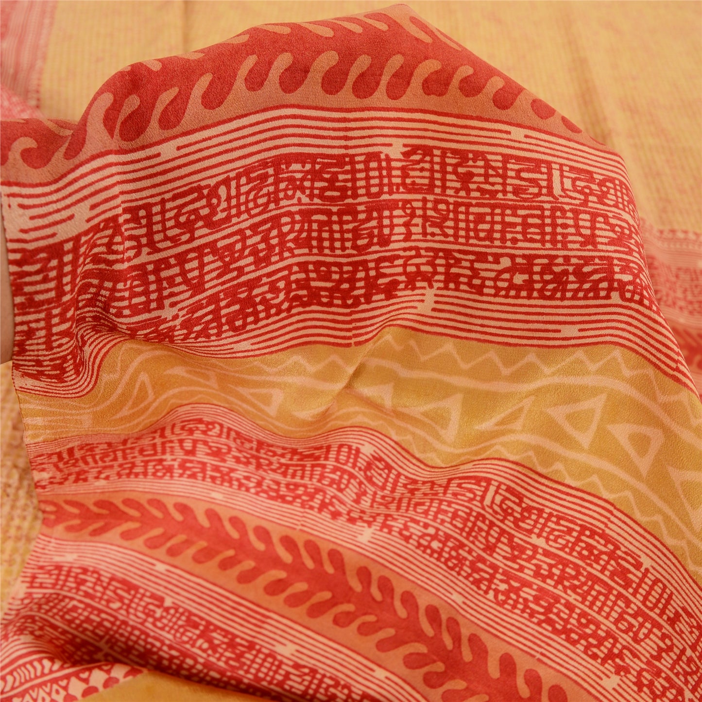 Sanskriti Vintage Sarees Beige/Red Pure Crepe Silk Printed Sari 5yd Craft Sustainable Fabric