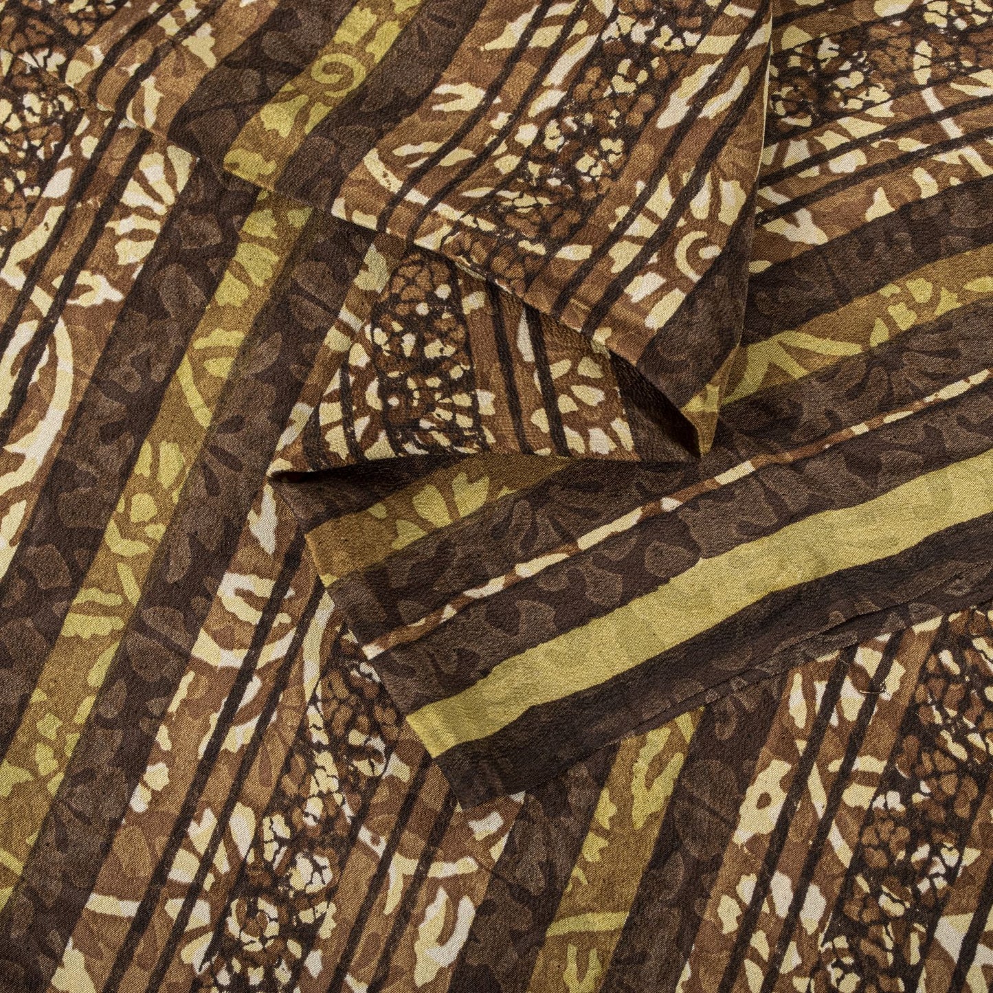 Sanskriti Vintage Saree Brown Pure Crepe Mandal Art Printed Sari 5.5+Yard Fabric