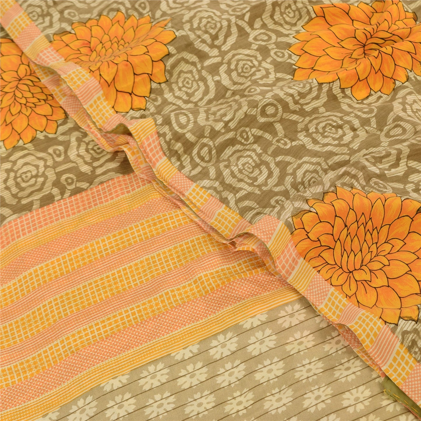 Sanskriti Vintage Sarees Cream 100%Pure Crepe Silk Printed Sari 5yd Craft Sustainable Fabric