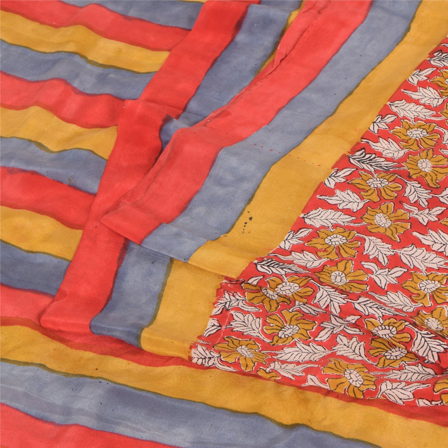 Sanskriti Vintage Sarees Red 100% Pure Crepe Silk Printed Sari 5yd Craft Sustainable Fabric