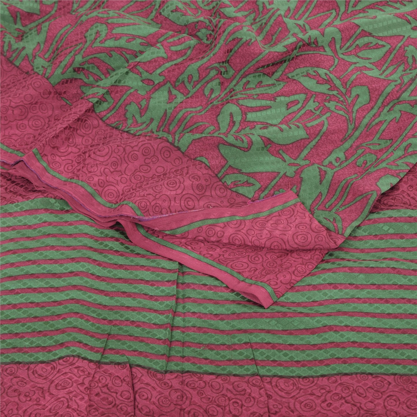 Sanskriti Vintage Sarees Red/Green Pure Crepe Silk Print Sari 5+yd Craft Sustainable Fabric