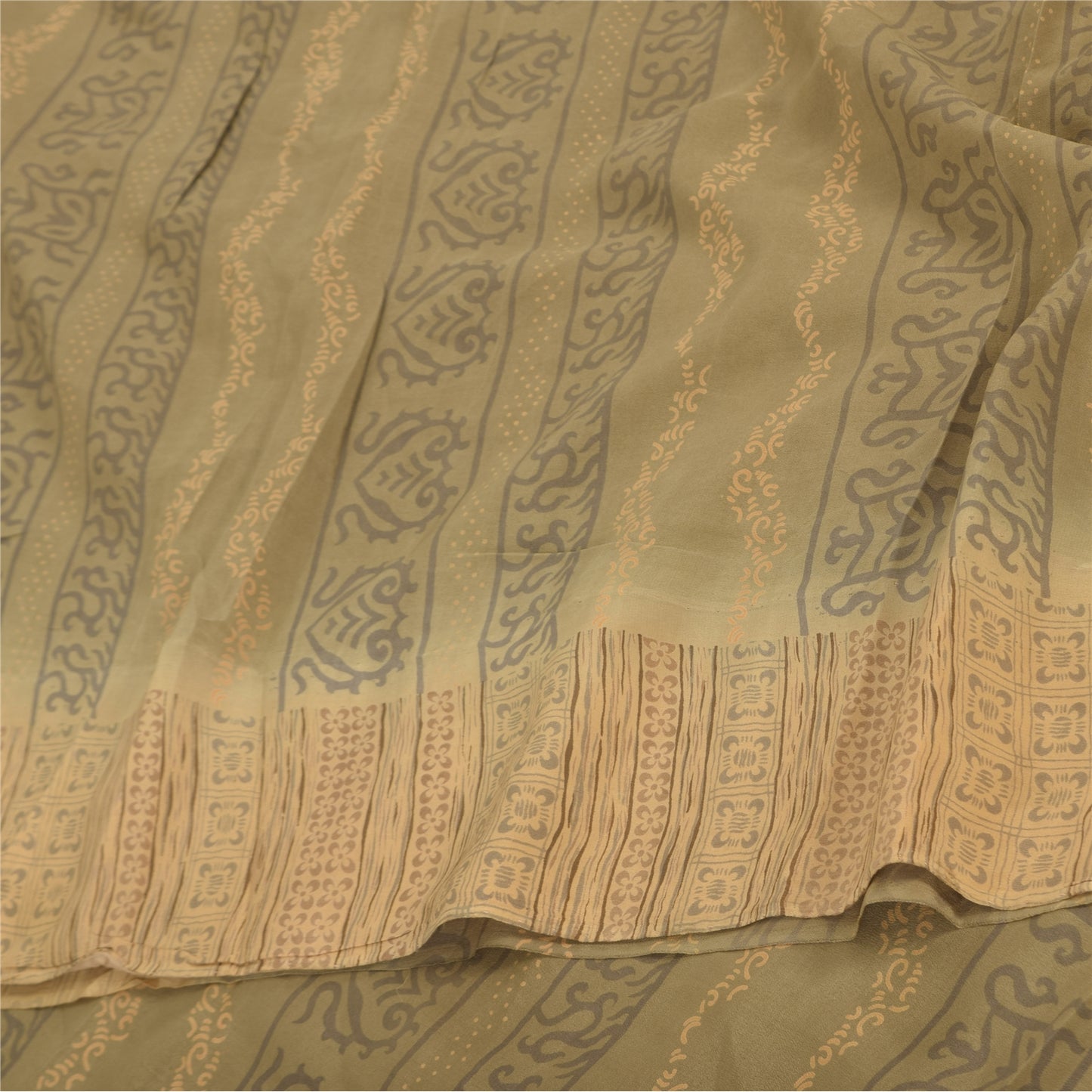 Sanskriti Vintage Sarees Peach/Cream Pure Crepe Printed Sari 5+yd Craft Sustainable Fabric