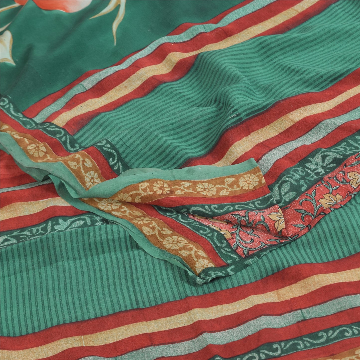 Sanskriti Vintage Sarier Grøn/Rød Ren Crepe Silke Print Sari 5+ yards Håndværk Bæredygtigt Stoff