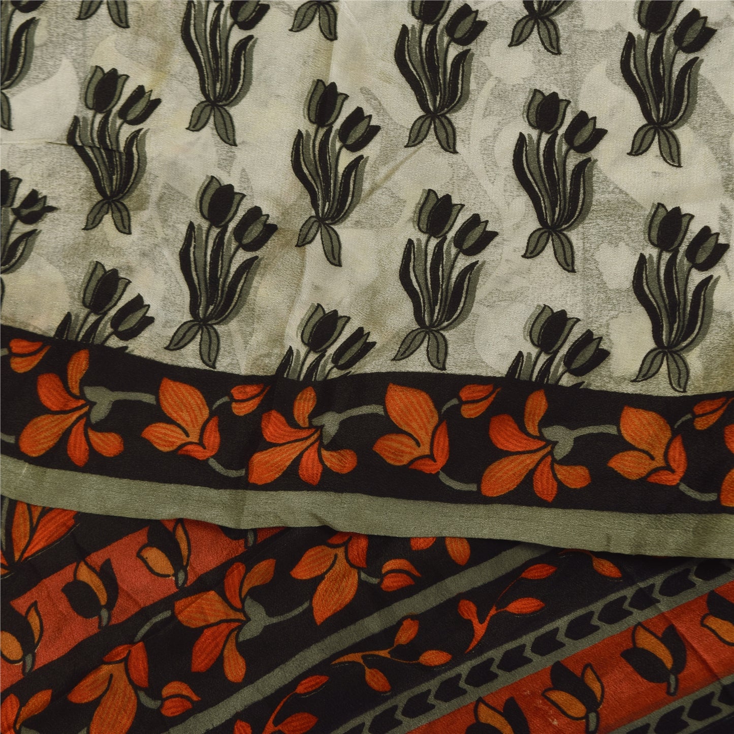 Sanskriti Vintage Sarees Ivory Pure Crepe Silk Printed Sari 6yd Craft Sustainable Fabric