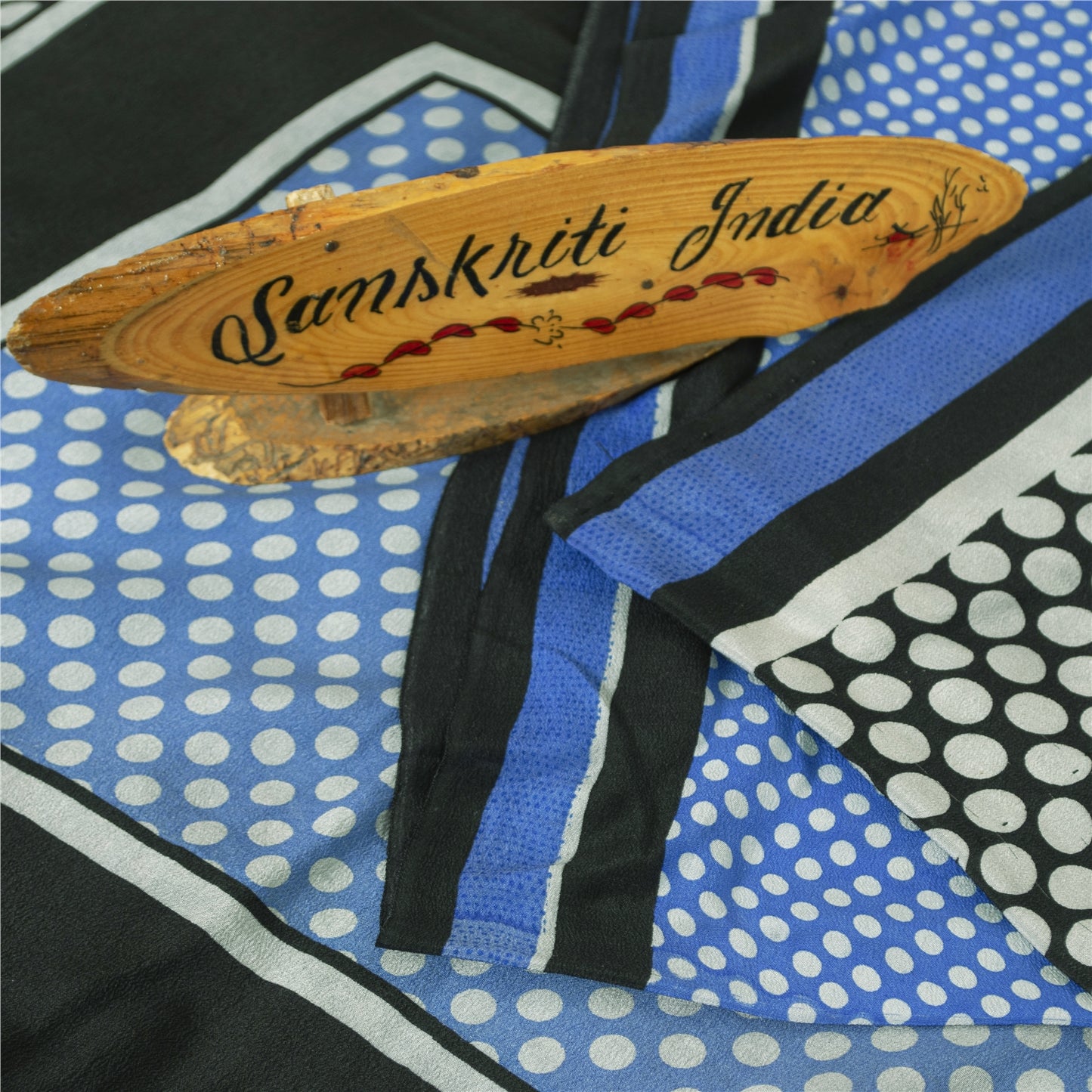 Sanskriti Vintage Sarees Black Pure Crepe Geometric Print Sari 5+yd Craft Fabric