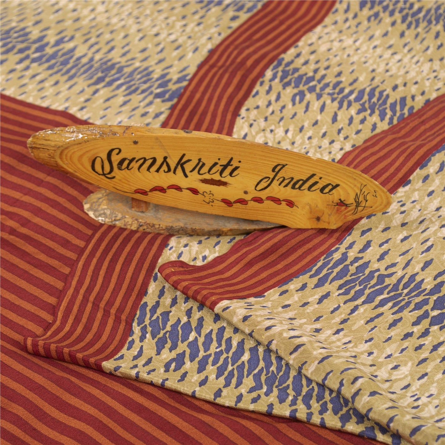 Sanskriti Vintage Sarees Cream & Red Pure Crepe Abstract Print Sari 5+yd Fabric