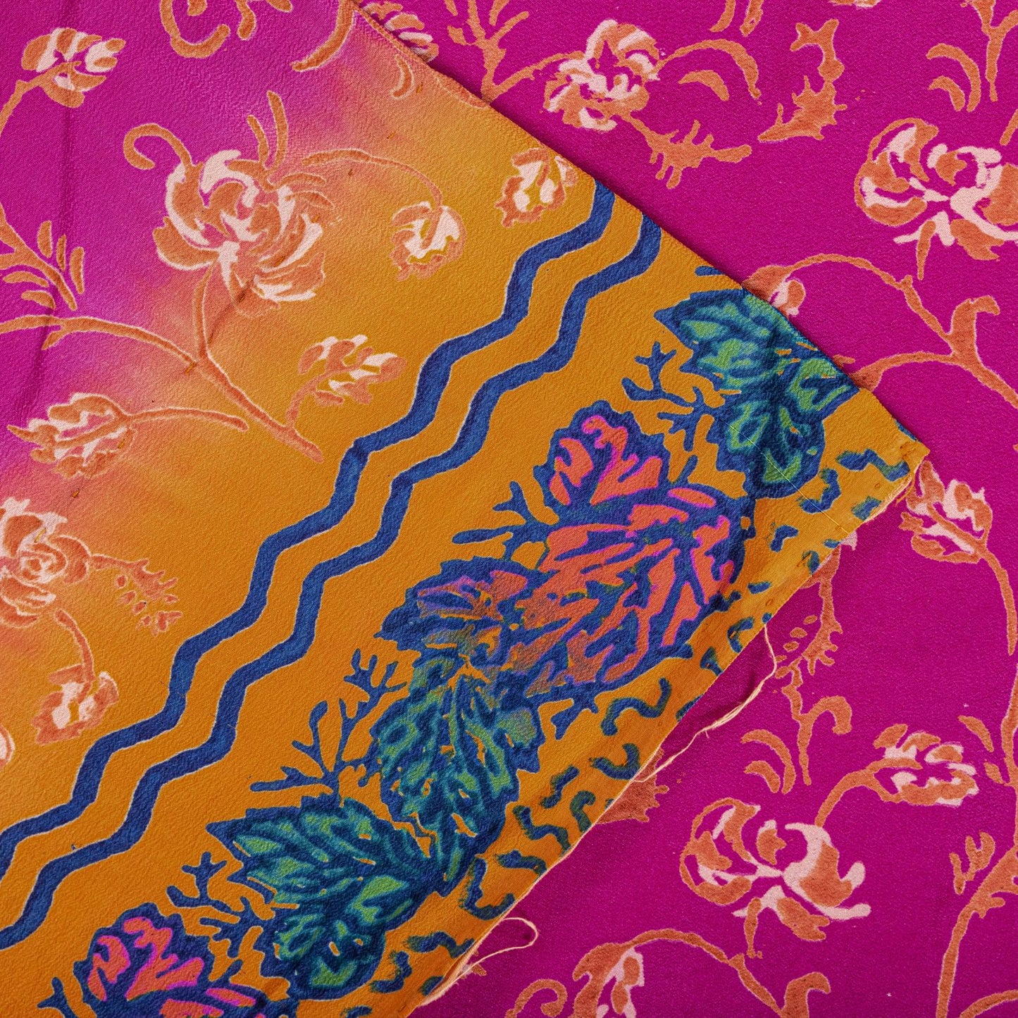 Sanskriti Vintage Saree Pink Pure Crepe Floral Print Indian Sari 5.5+Yard Fabric