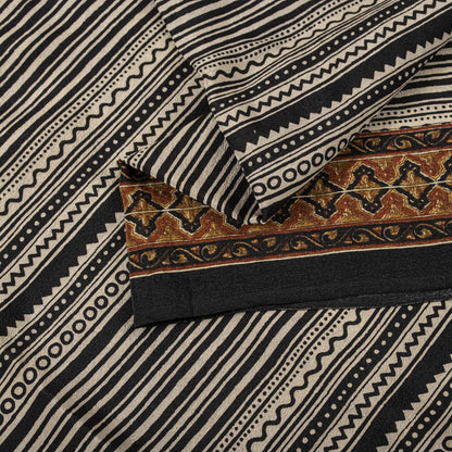 Sanskriti Vintage Saree Black Pure Crepe Abstract Printed Sari 5.5+Yard Fabric