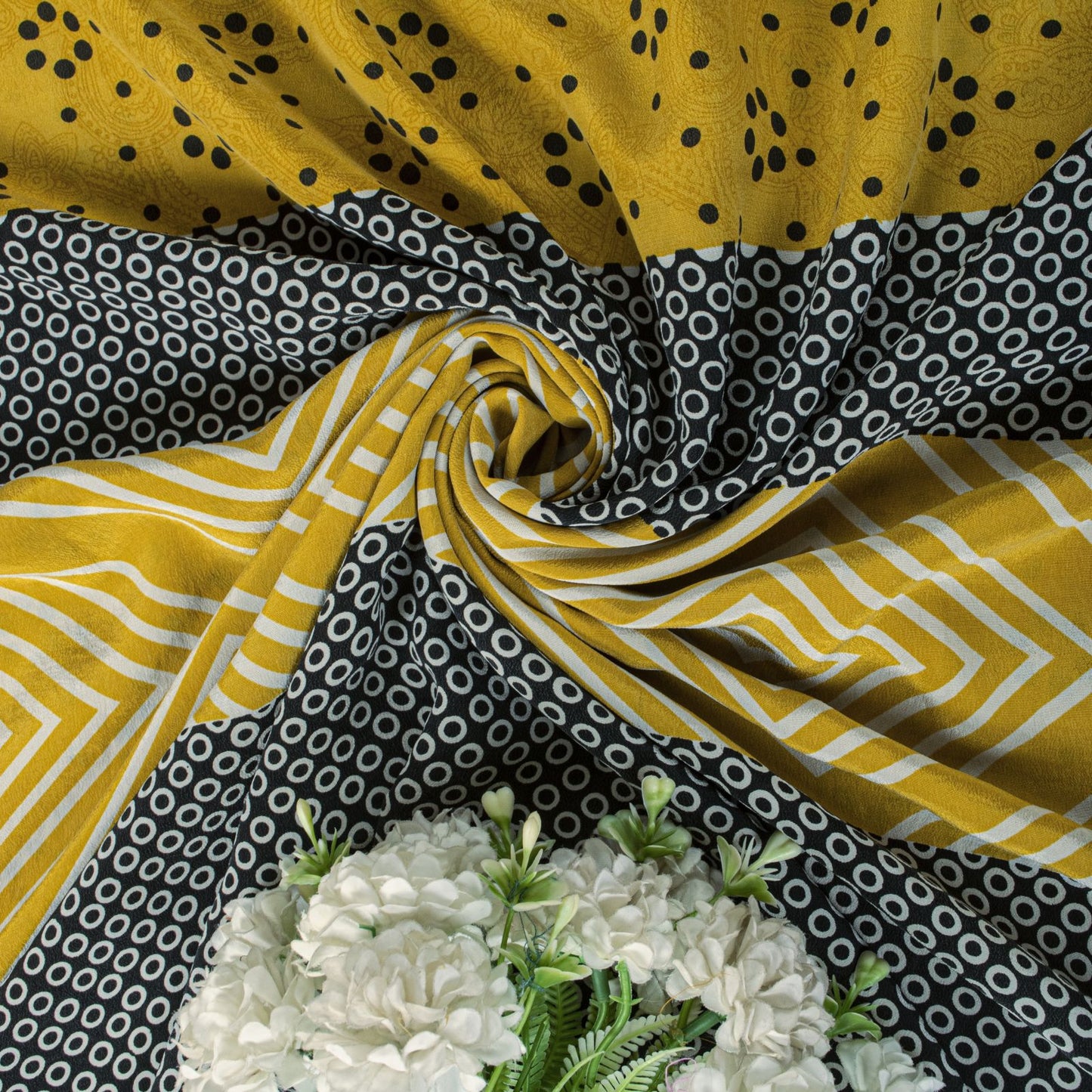 Sanskriti Vintage Saree Yellow Pure Crepe Geometric Printed Sari 5+Yard Fabric