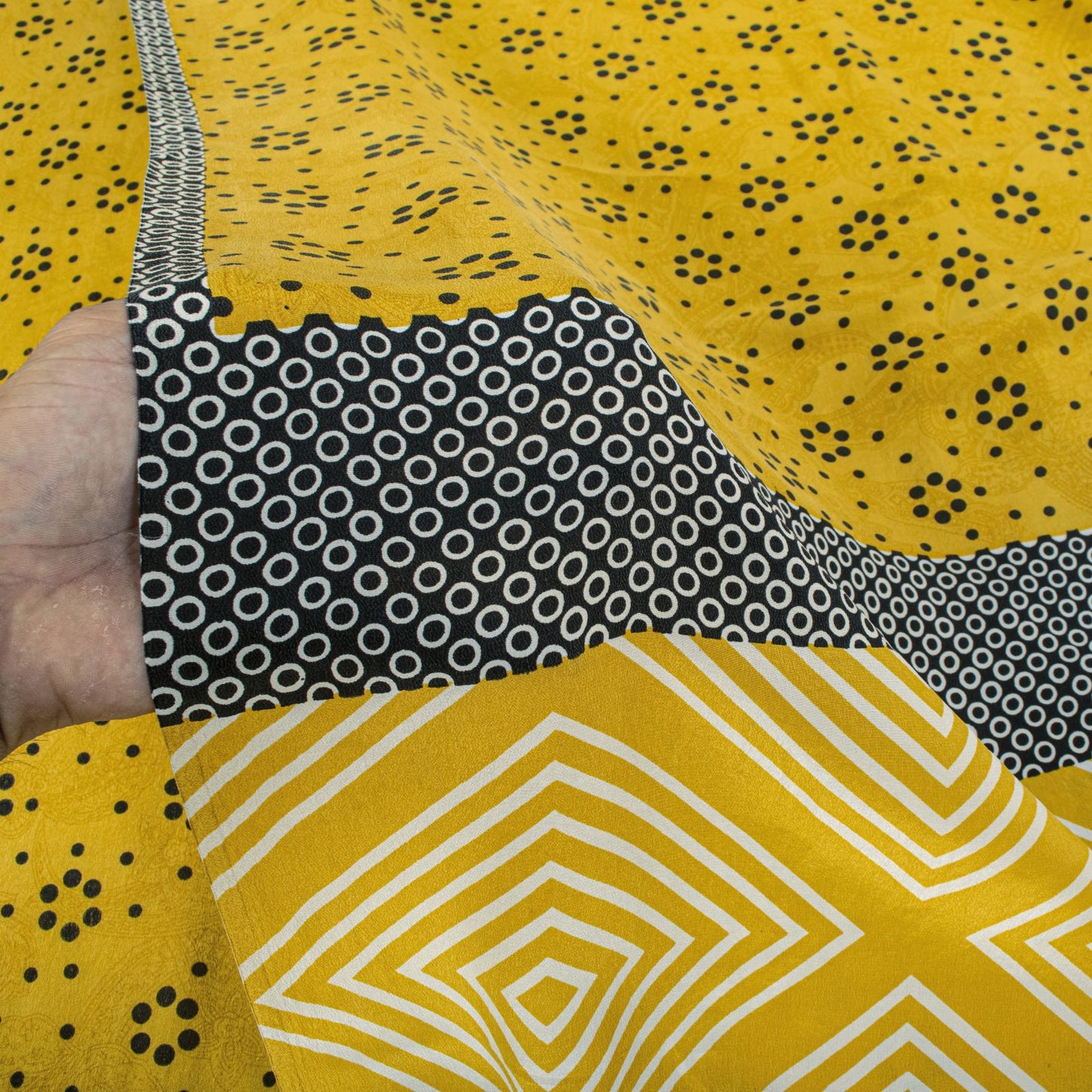 Sanskriti Vintage Saree Yellow Pure Crepe Geometric Printed Sari 5+Yard Fabric